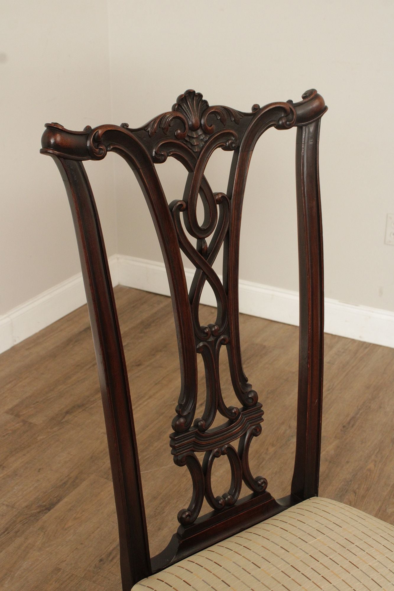 Antique Chippendale Style Mahogany Side Chair