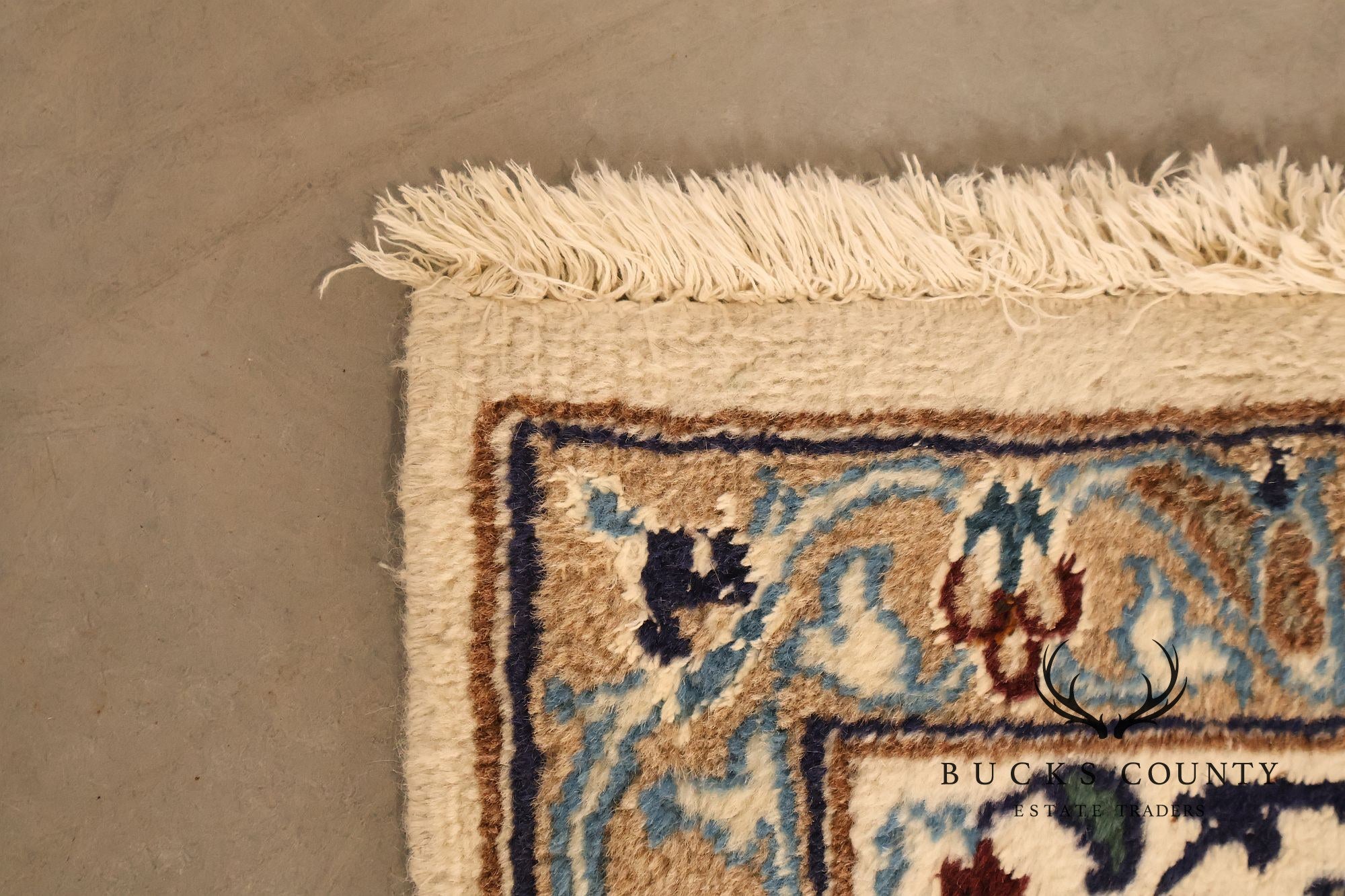 Handwoven Wool Curvilinear Medallion 6.4' x 10.75' Rug