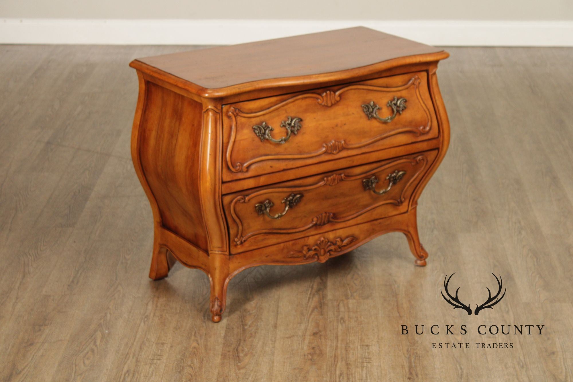 Century Furniture French Provincial Style Pair of Bombe Chests