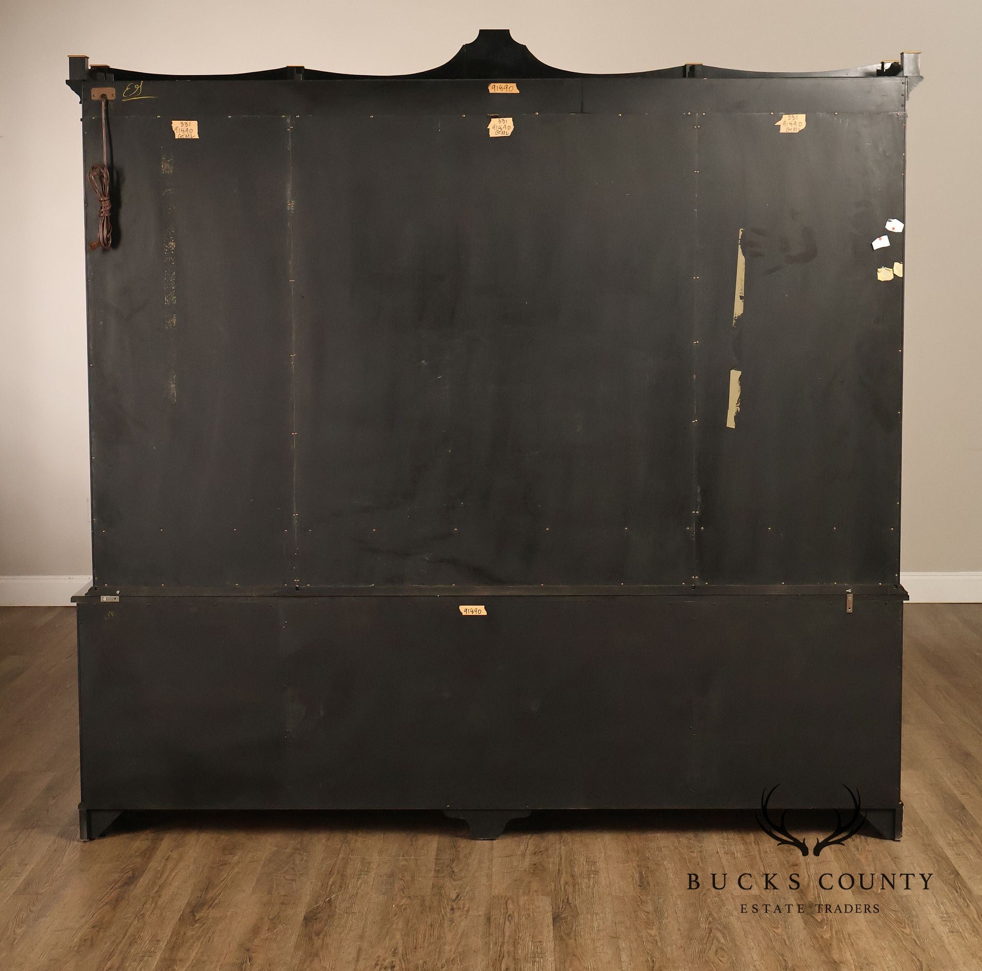 Union National Chinoiserie Hand Painted China Display Cabinet