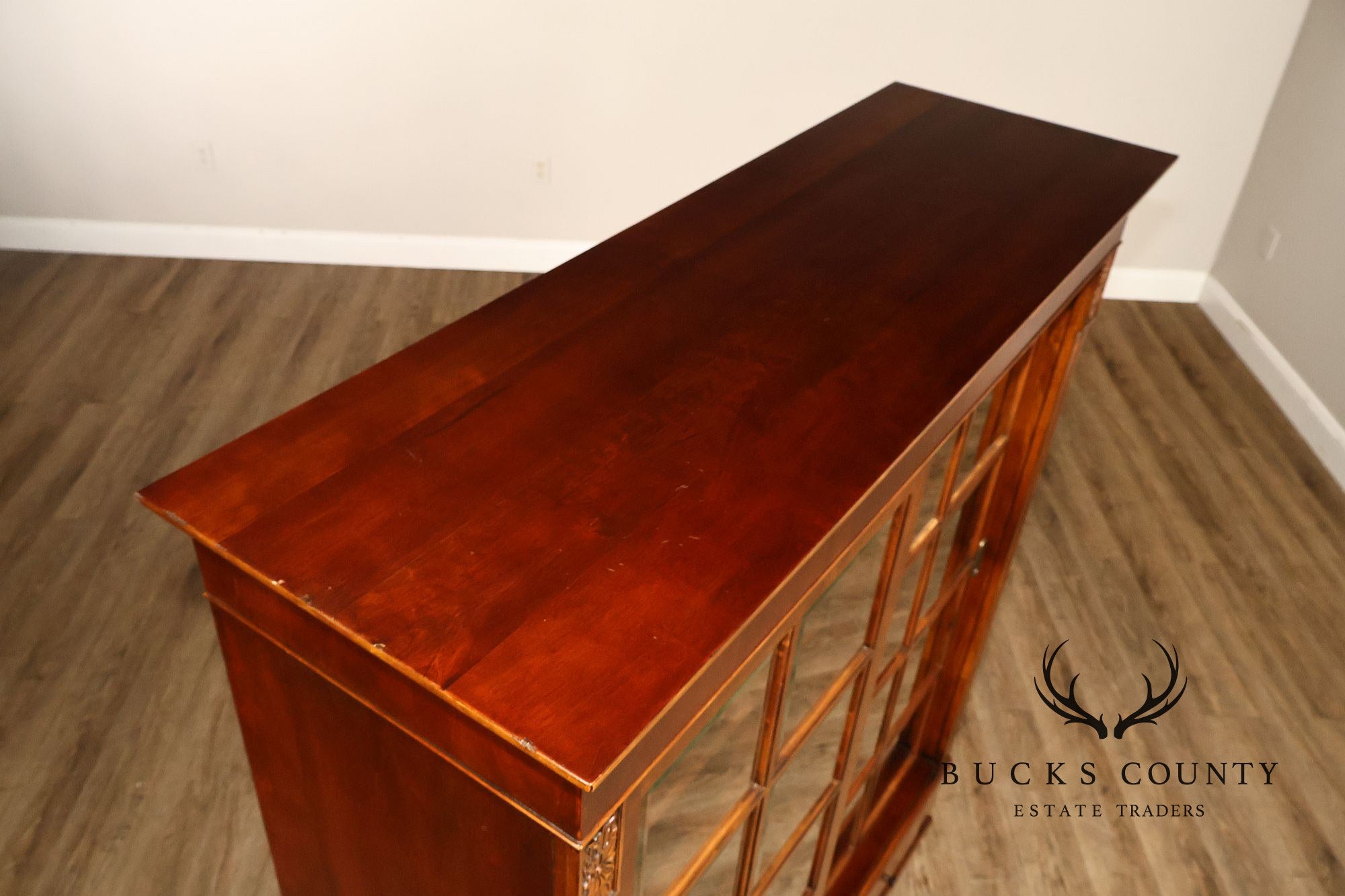 Ethan Allen 'Townhouse' Sliding Door Bookcase