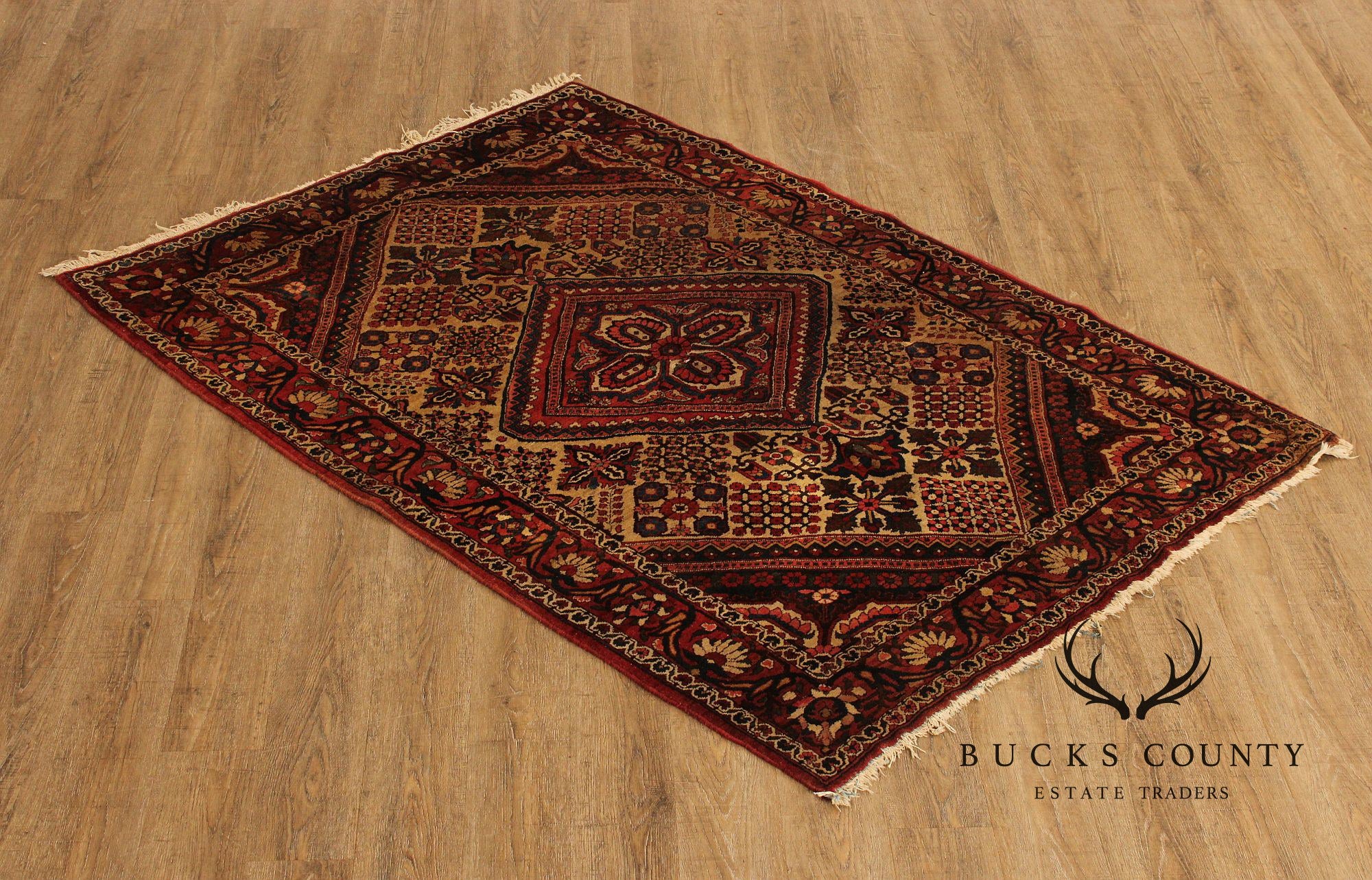 Persian Qashqai Hand Knotted Wool Area Rug 6' 9" x 4' 7"