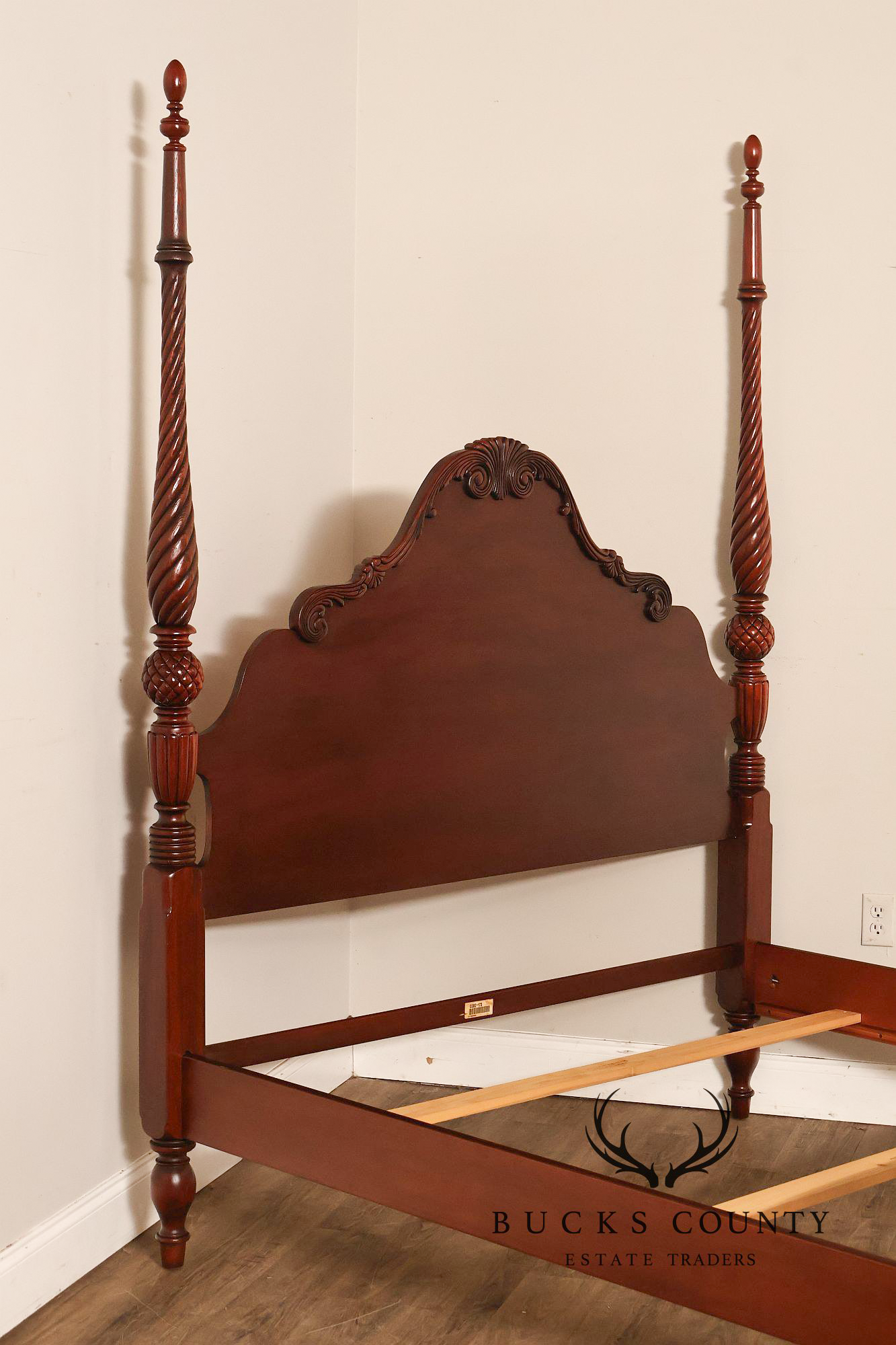 Lexington Furniture Vestiges Of The Past Queen Size Mahogany Poster Bed
