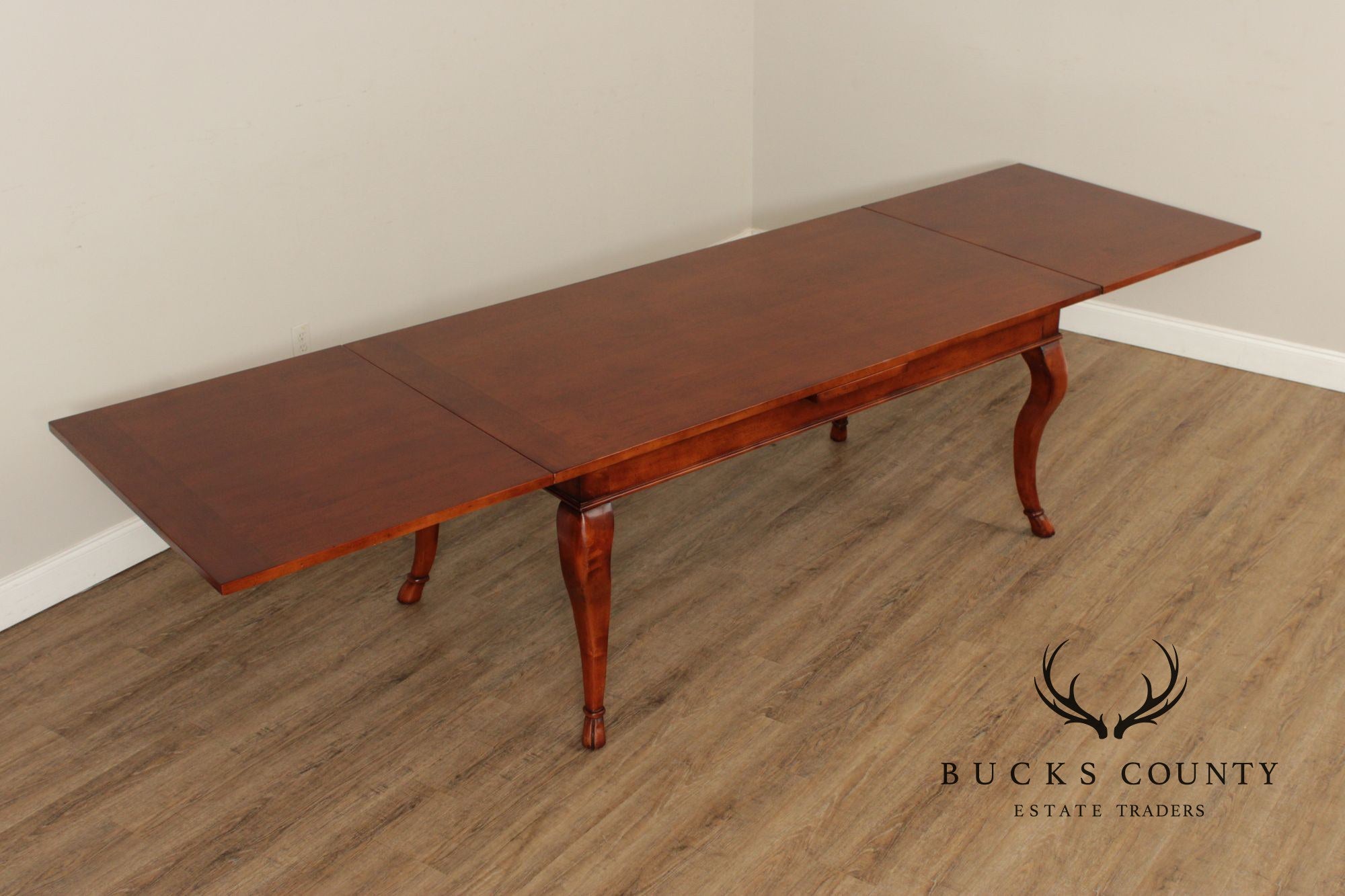 Italian Provincial Hoof Foot Refectory Farmhouse Dining Table