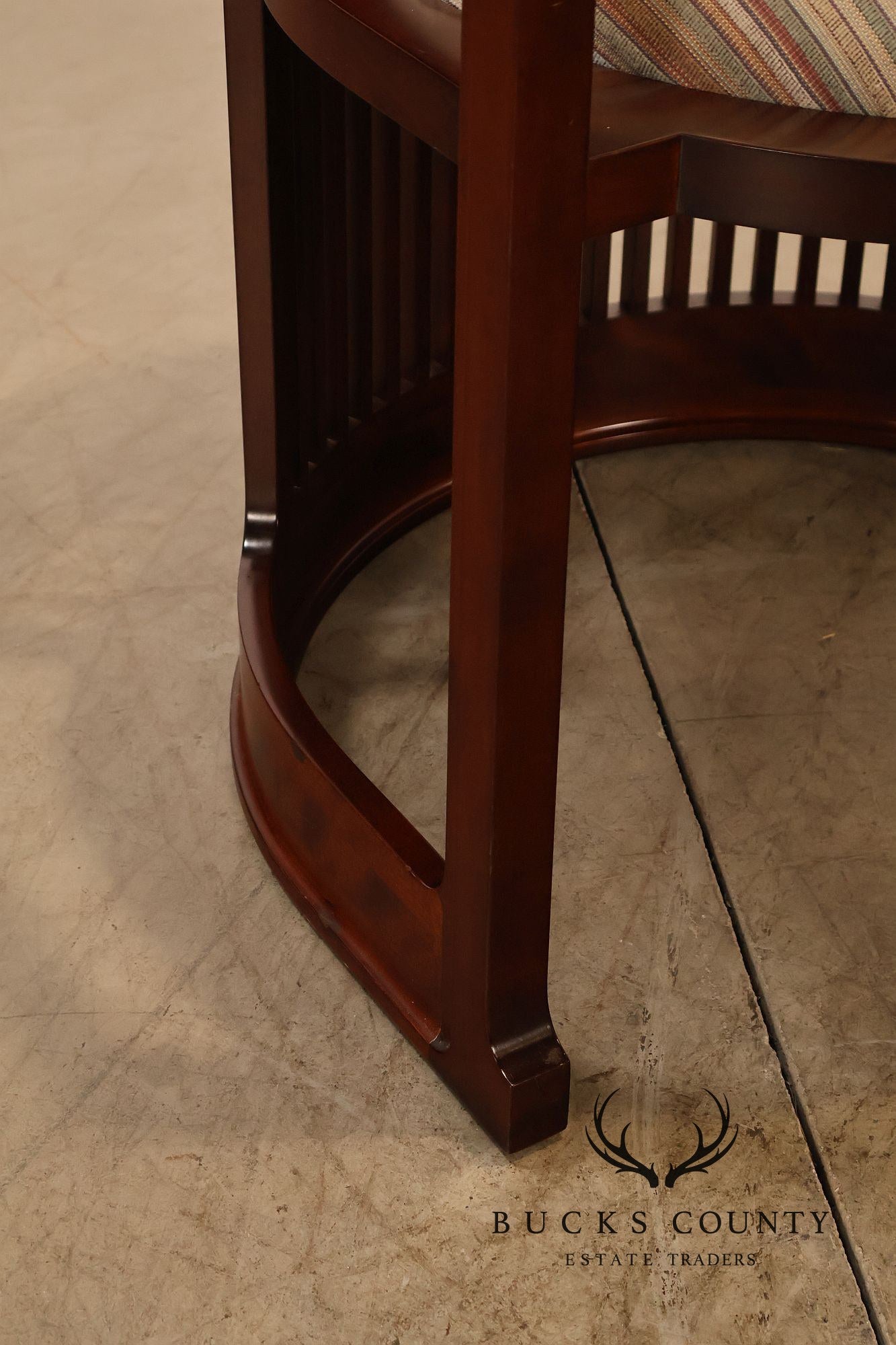 Cassina Frank Lloyd Wright Model 606 Set Of Six Cherry Barrel Dining Armchairs