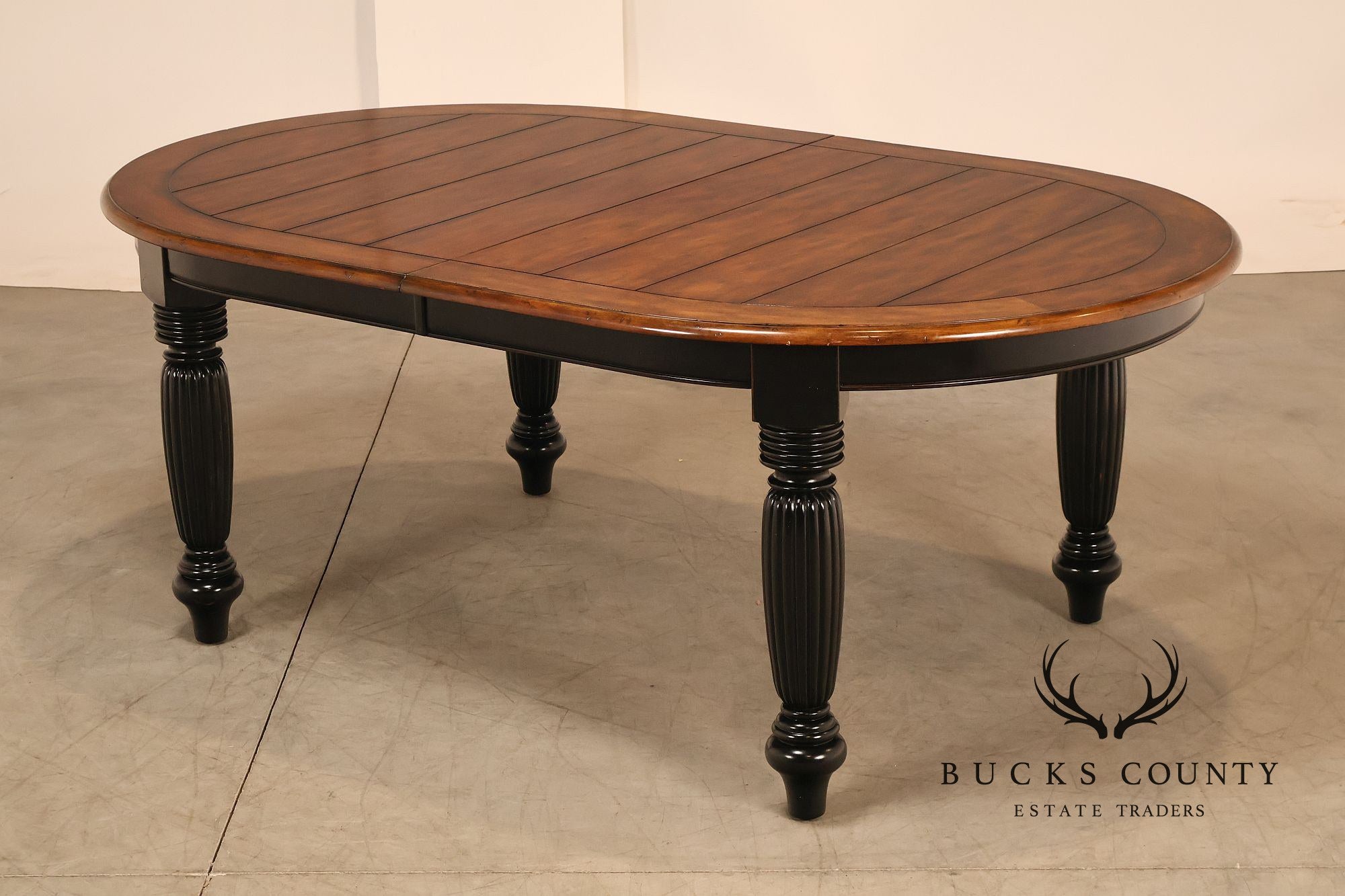 Oskar Huber Farmhouse Style Oval Extension Dining Table With 2 Leaves