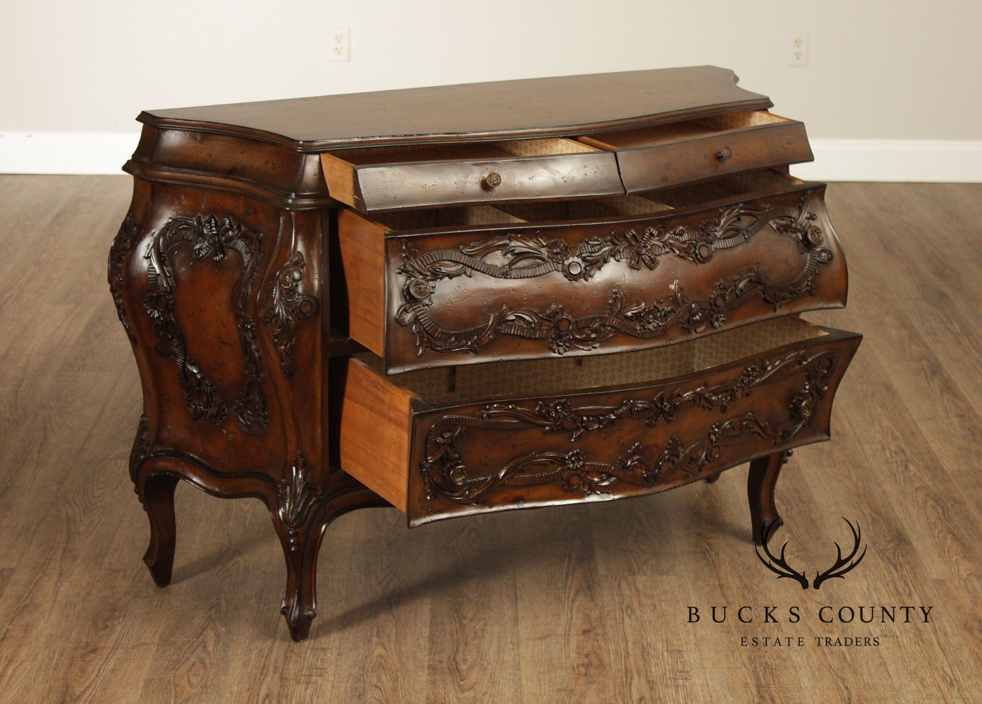 Italian Provincial Vintage Pair of Carved Bombe Commodes