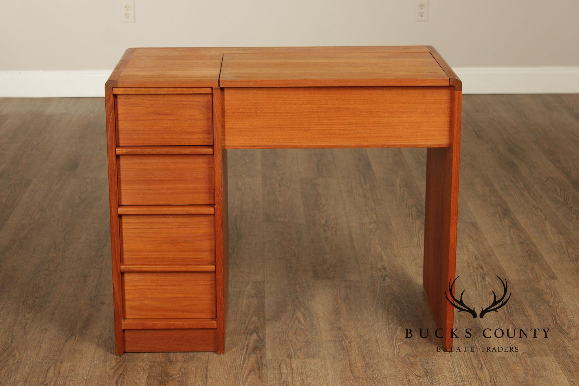 Schreiber’s Møbelfabrik Mid Century Danish Teak Vanity With Bench