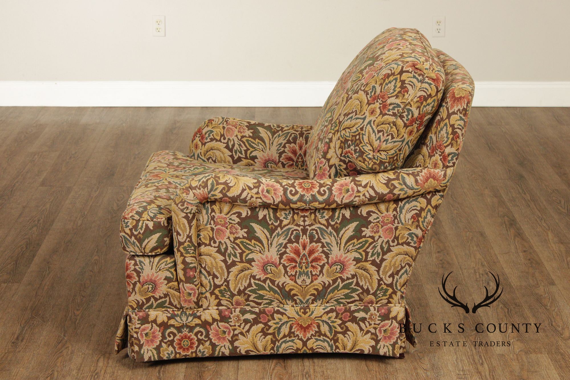 TRS Furniture Traditional Floral Upholstered Club Chair And Ottoman