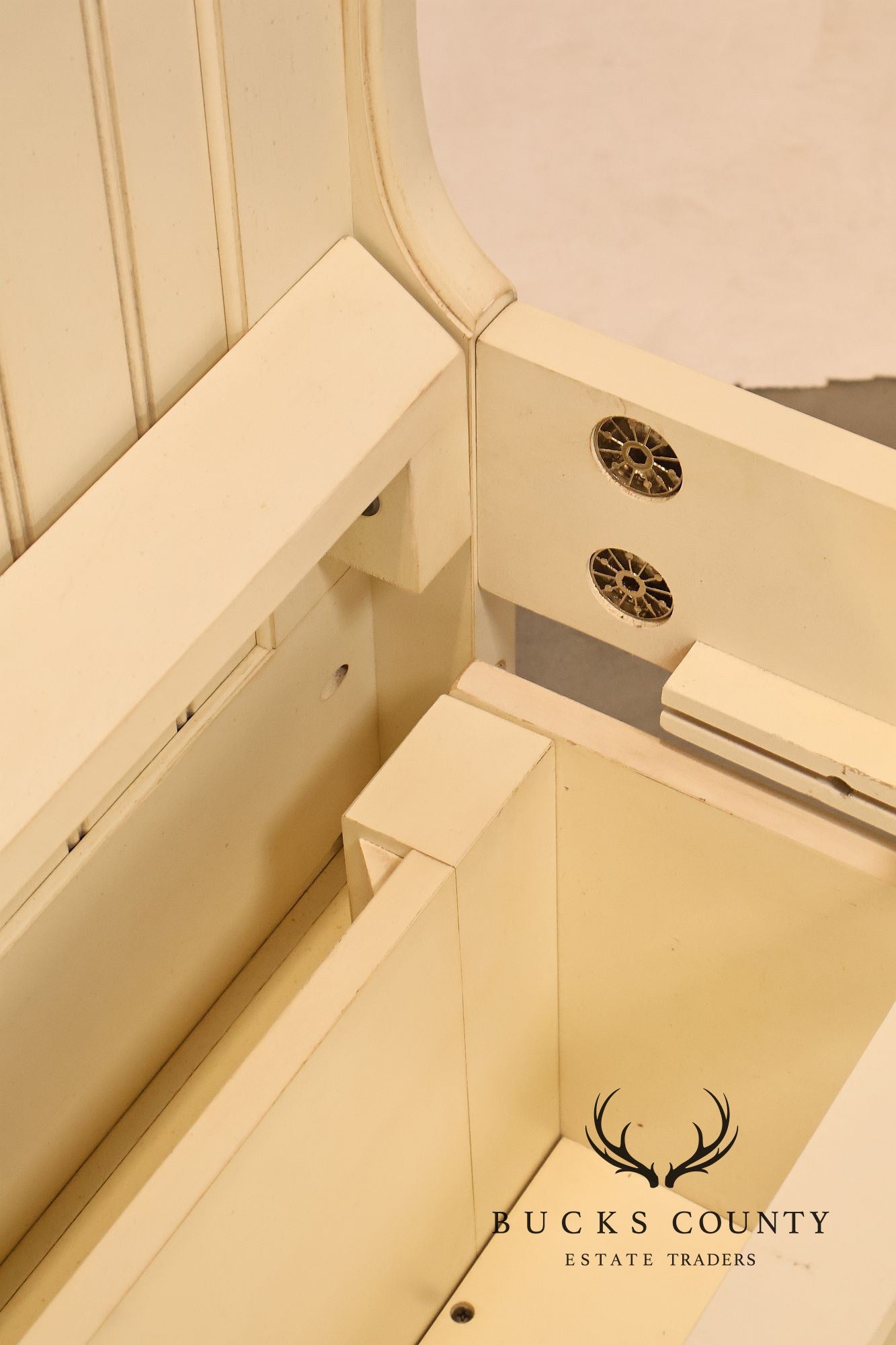 Ethan Allen Painted Beadboard Trundle Daybed