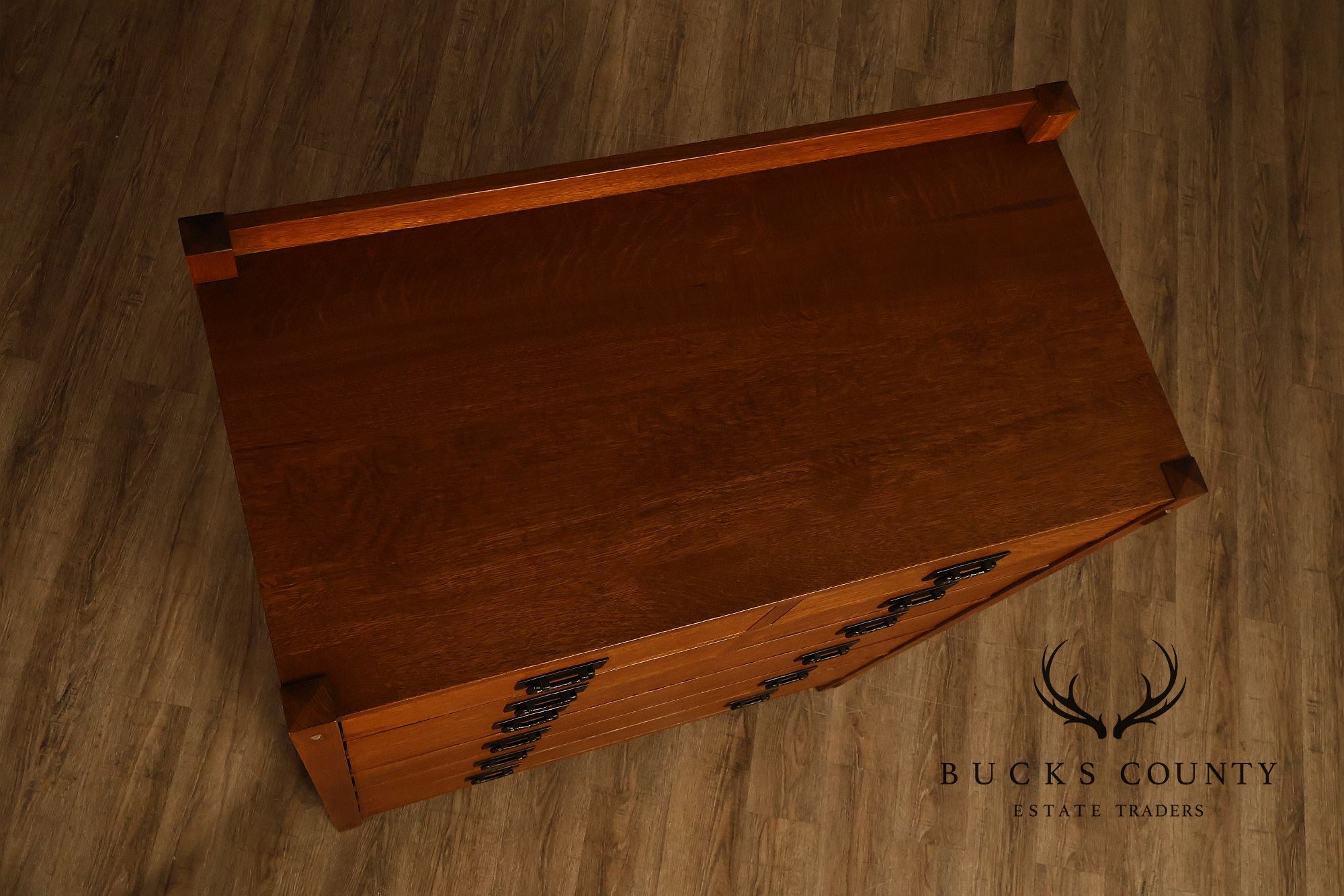 Stickley Mission Collection Oak Eight-Drawer Chest
