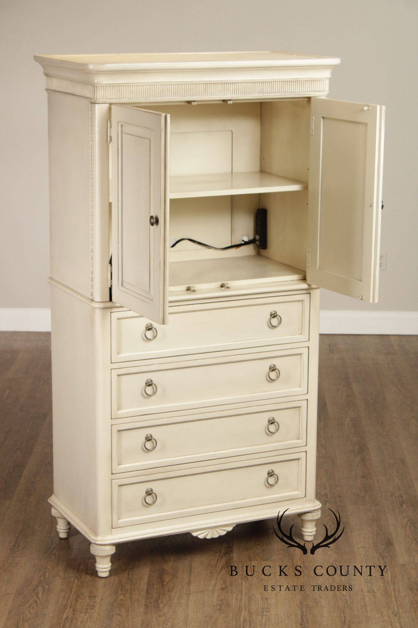 Drexel Heritage 'Chelsea Cottage' Armoire