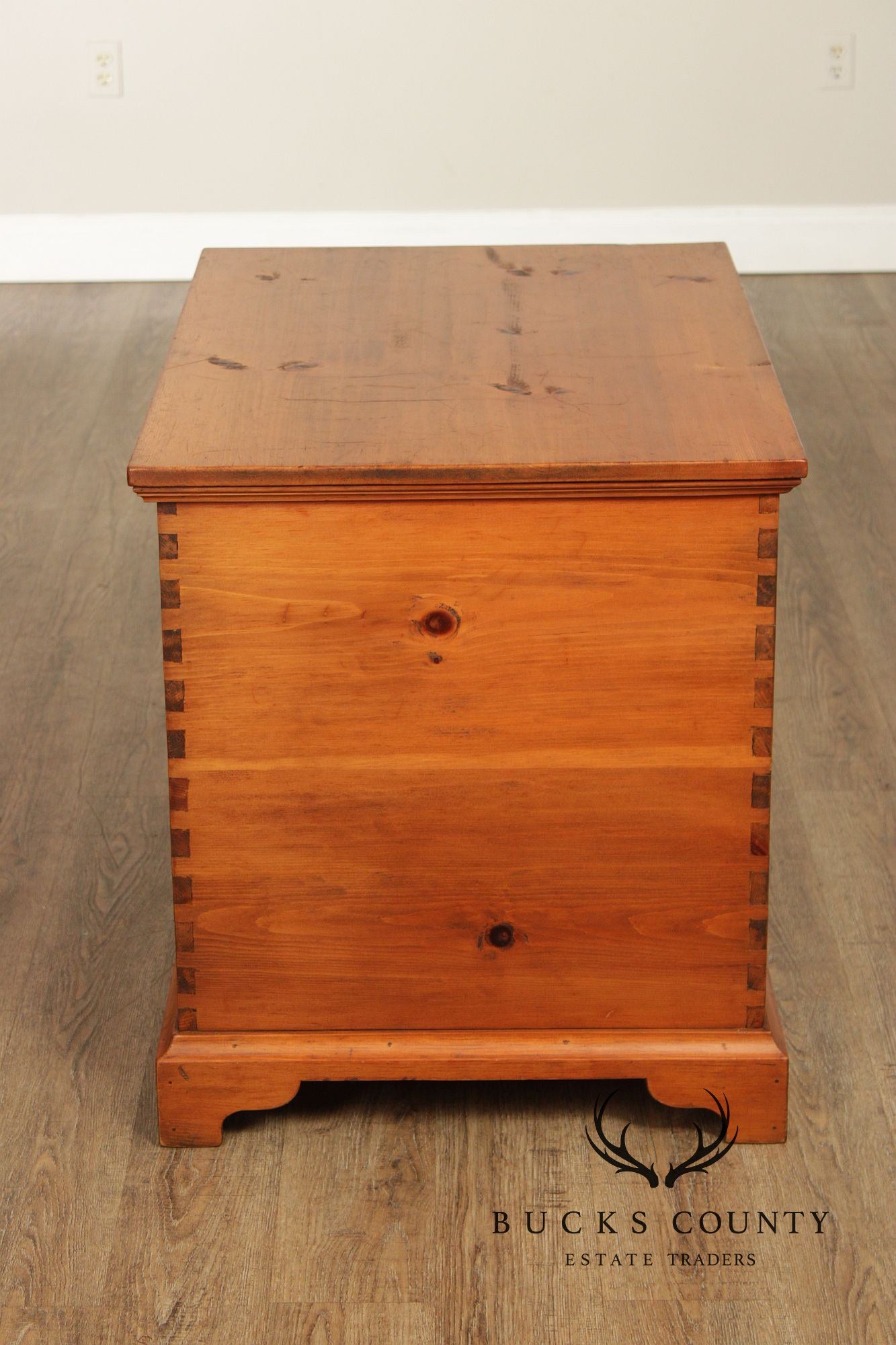 Georgian Style Dovetailed Pine Blanket Chest