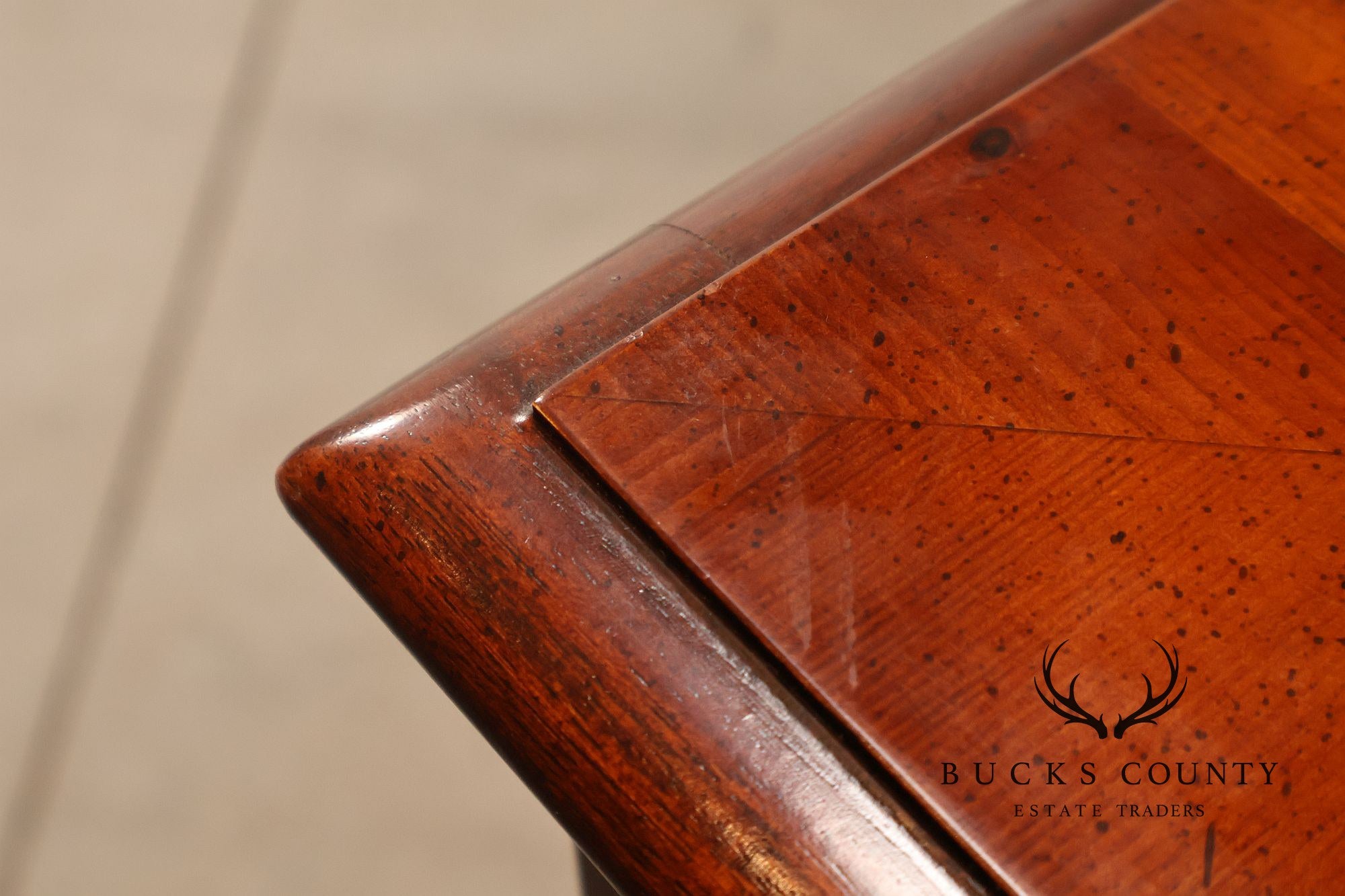 Hekman Federal Style Inlaid Mahogany Executive Desk