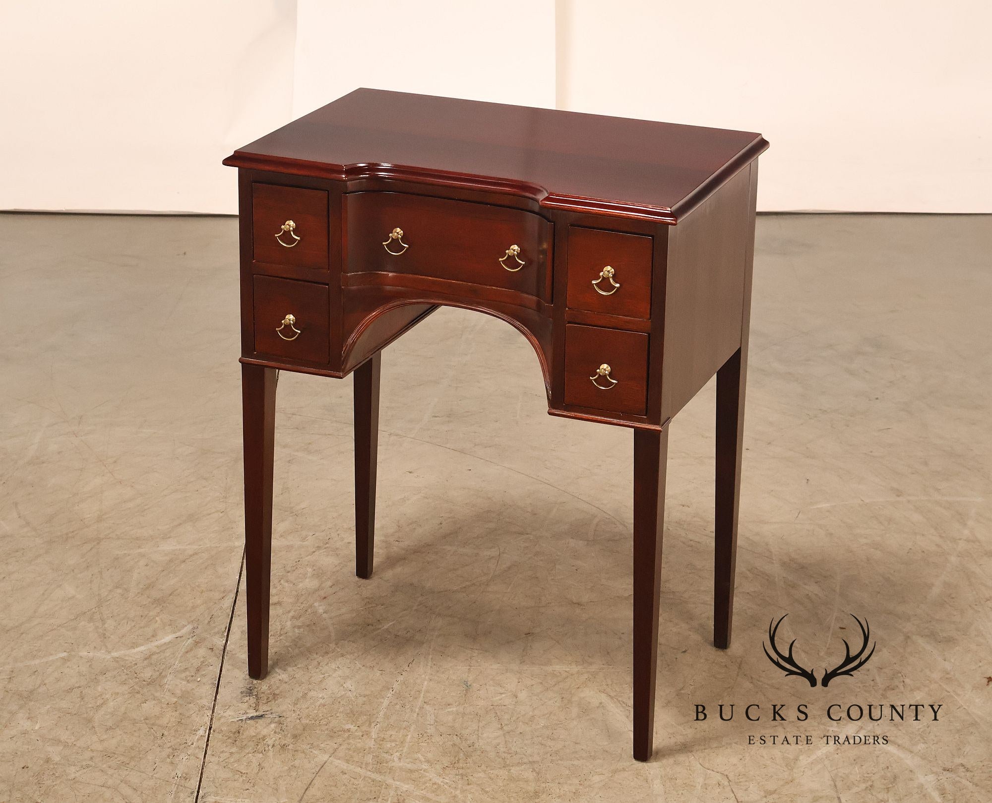 Wellington Hall Mahogany Federal Style Kneehole Console
