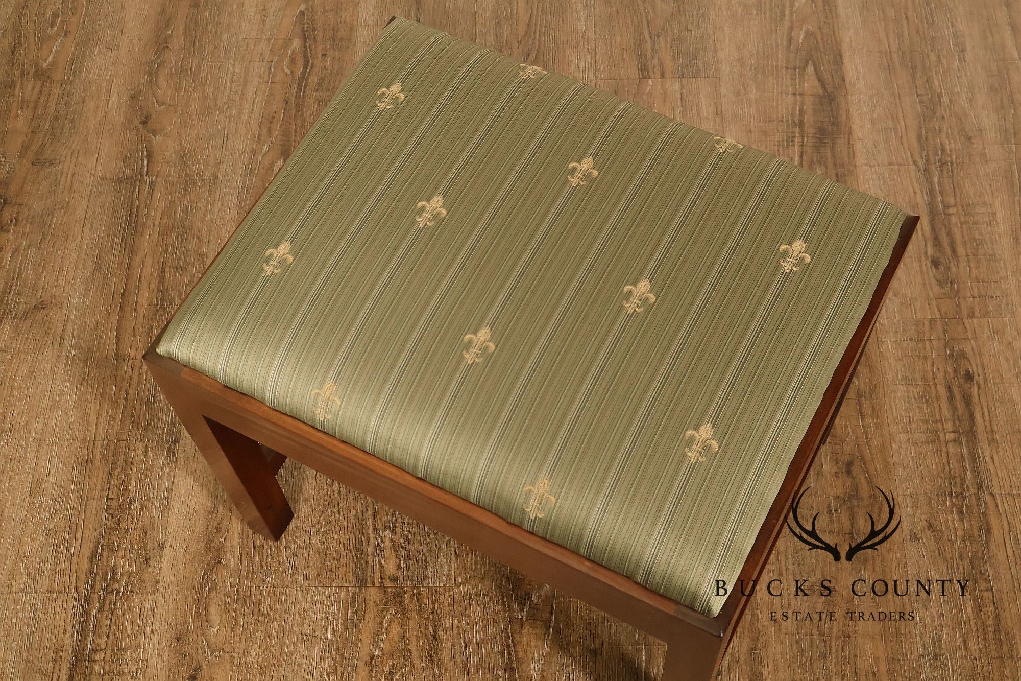 Kittinger Williamsburg Adaptation Mahogany Footstool