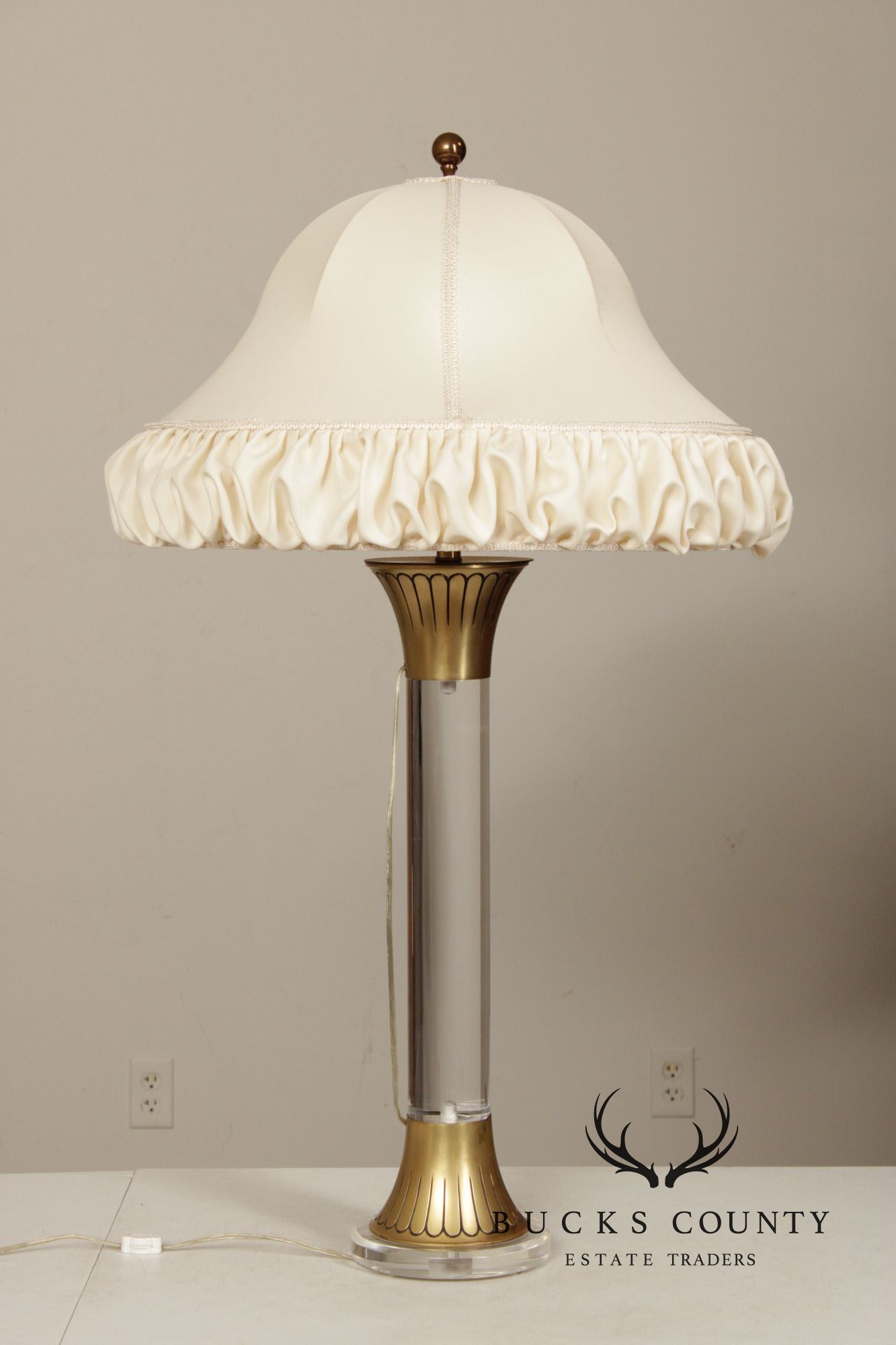 Leviton Art Deco Style Pair of Brass And Lucite Table Lamps