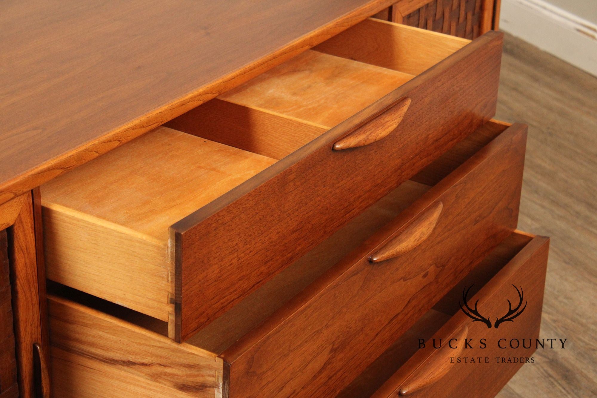 Lane Mid-Century Modern Walnut Credenza Sideboard