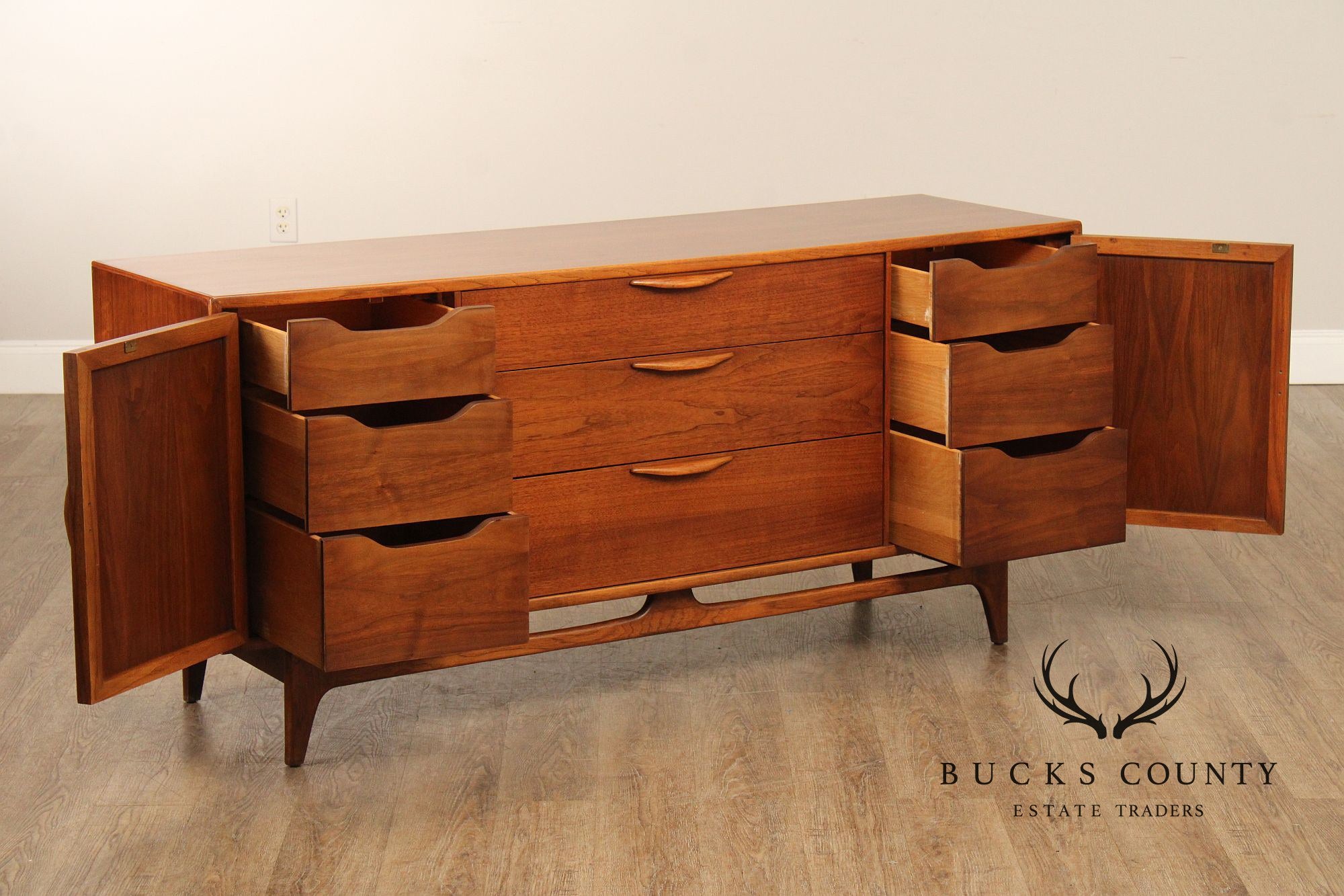 Lane Mid-Century Modern Walnut Credenza Sideboard