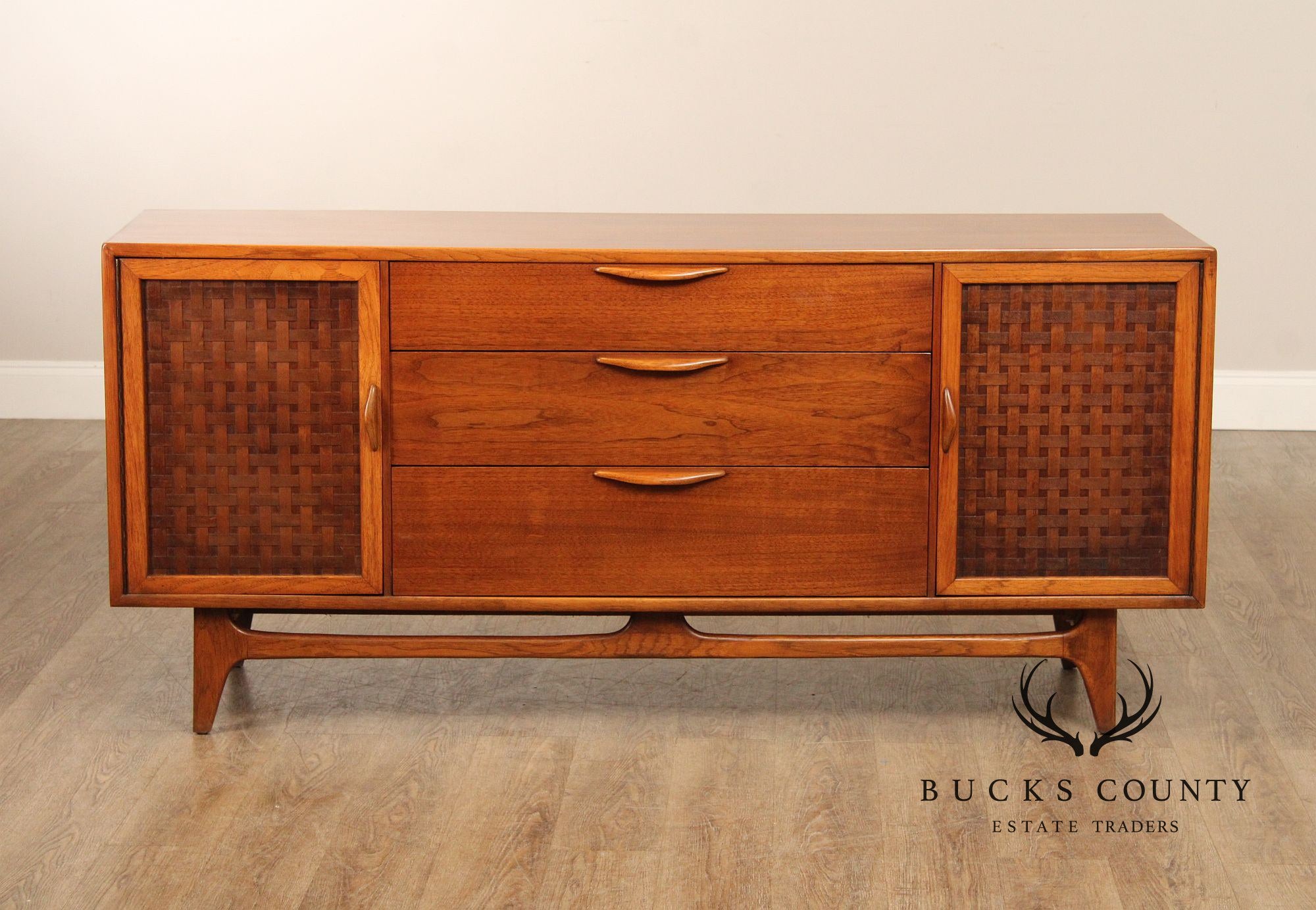 Lane Mid-Century Modern Walnut Credenza Sideboard