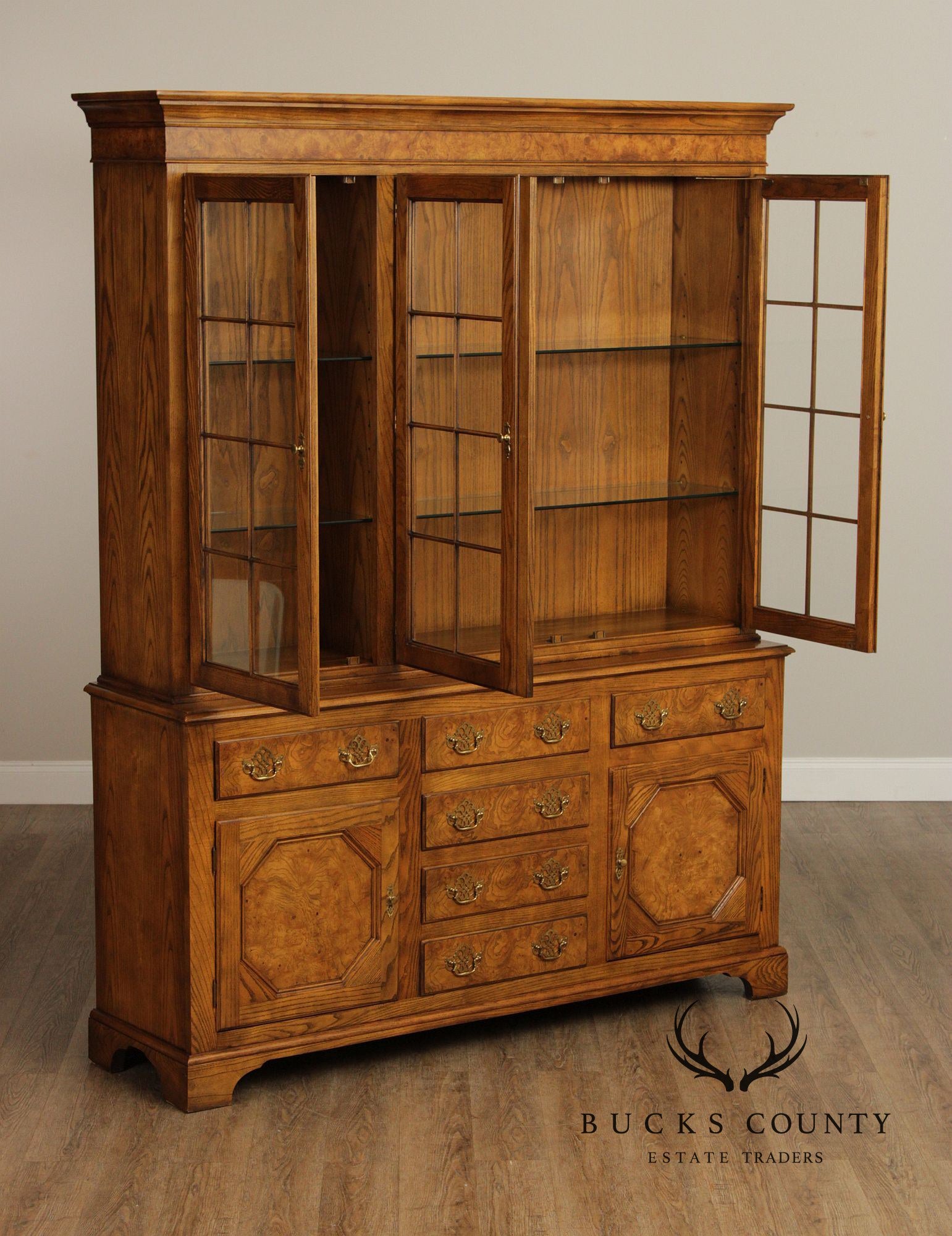 Baker Furniture Georgian Style Burled Oak Breakfront China Cabinet