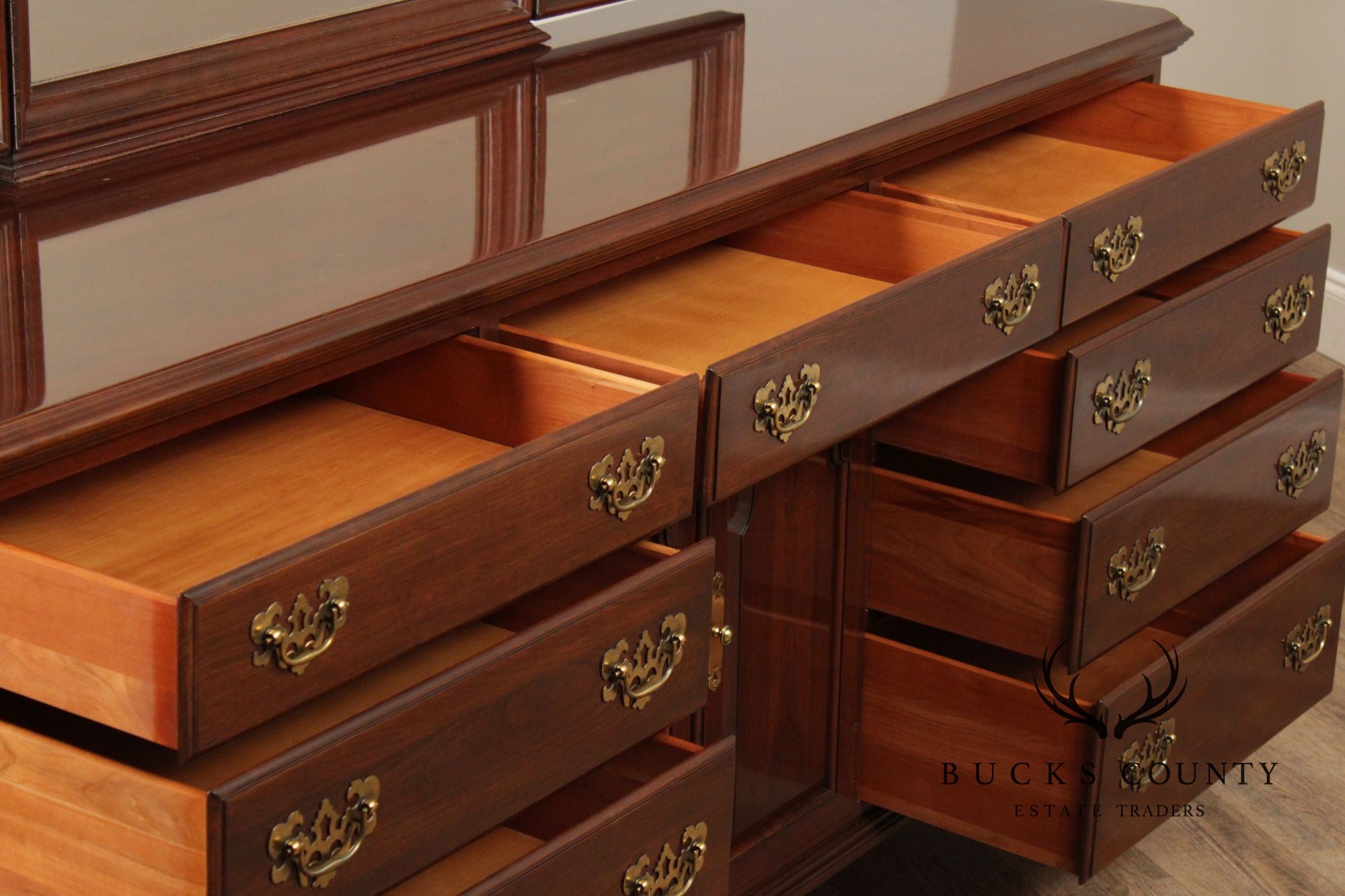 Ethan Allen Georgian Court Dresser With Tri-Fold Mirror