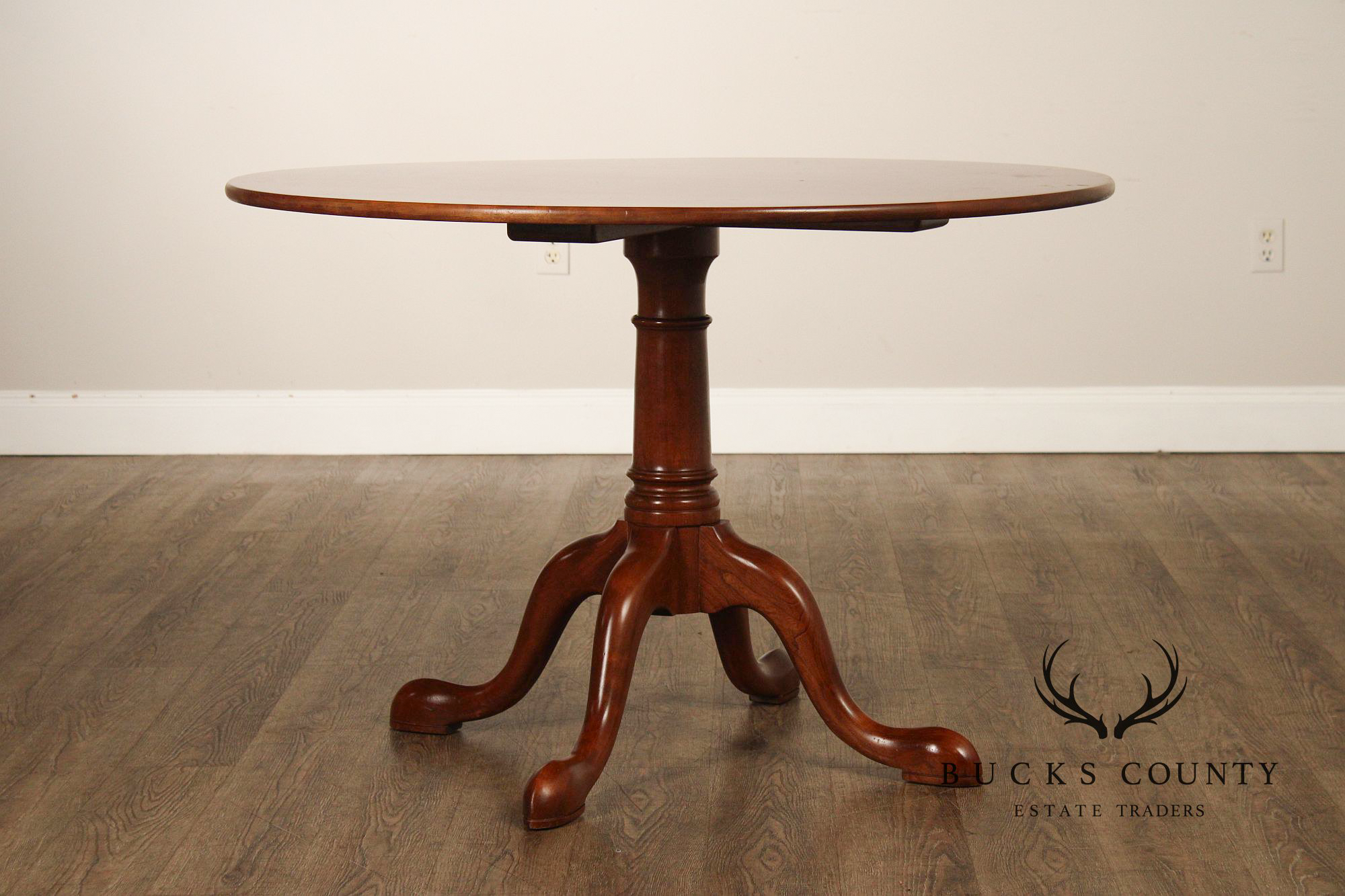 Stickley Traditional Cherry Round Top Breakfast Table