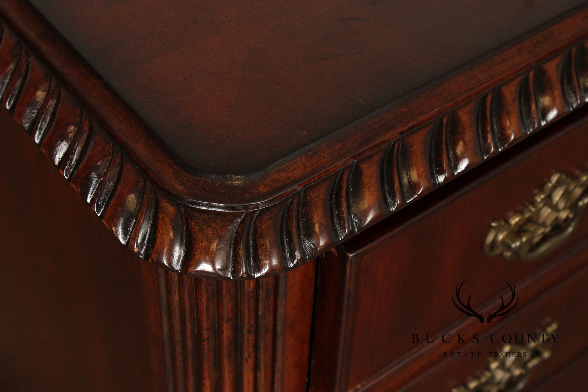 Hooker Furniture 'Seven Seas' Georgian Style Carved Mahogany File Cabinet