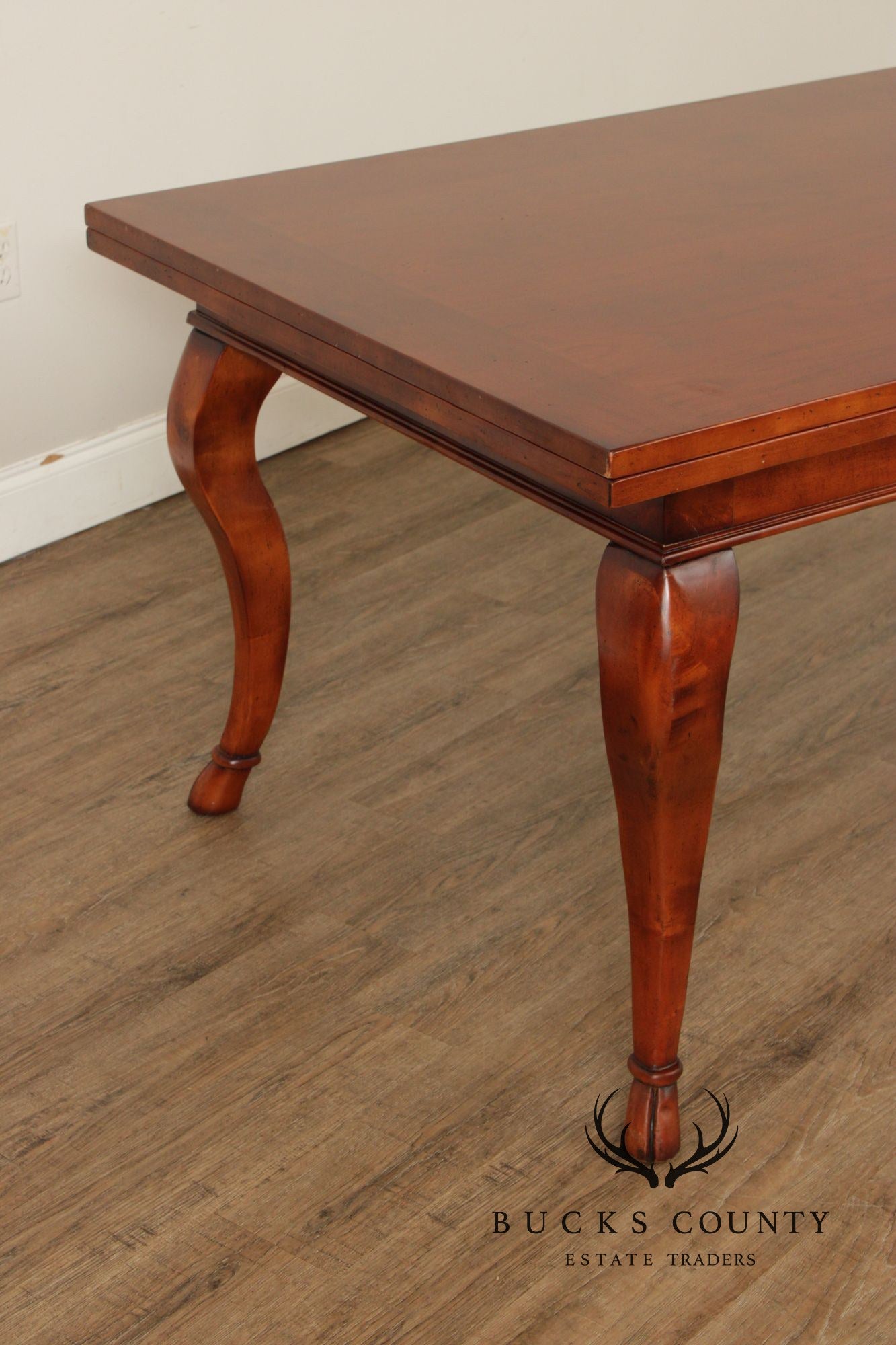 Italian Provincial Hoof Foot Refectory Farmhouse Dining Table