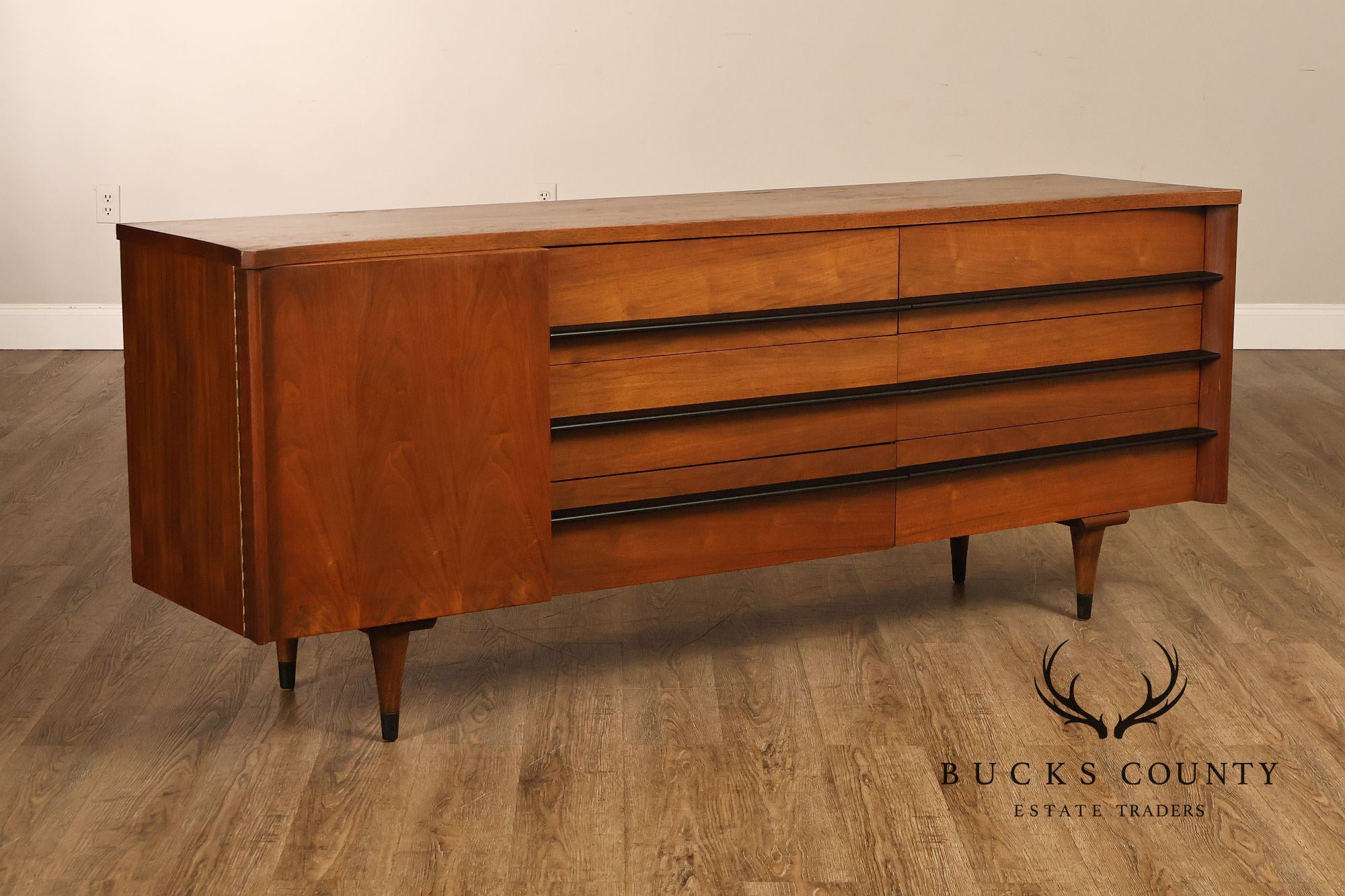 American of Martinsville Mid Century Modern Walnut Chest of Drawers