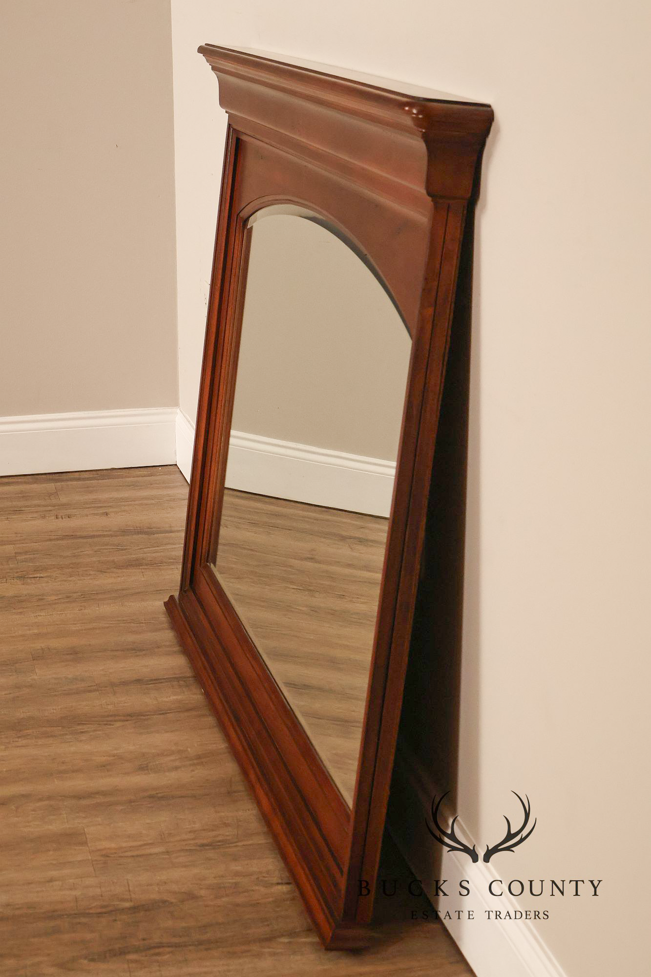 Thomasville Louis Philippe Style Arched Cherry Frame Landscape Wall Mirror