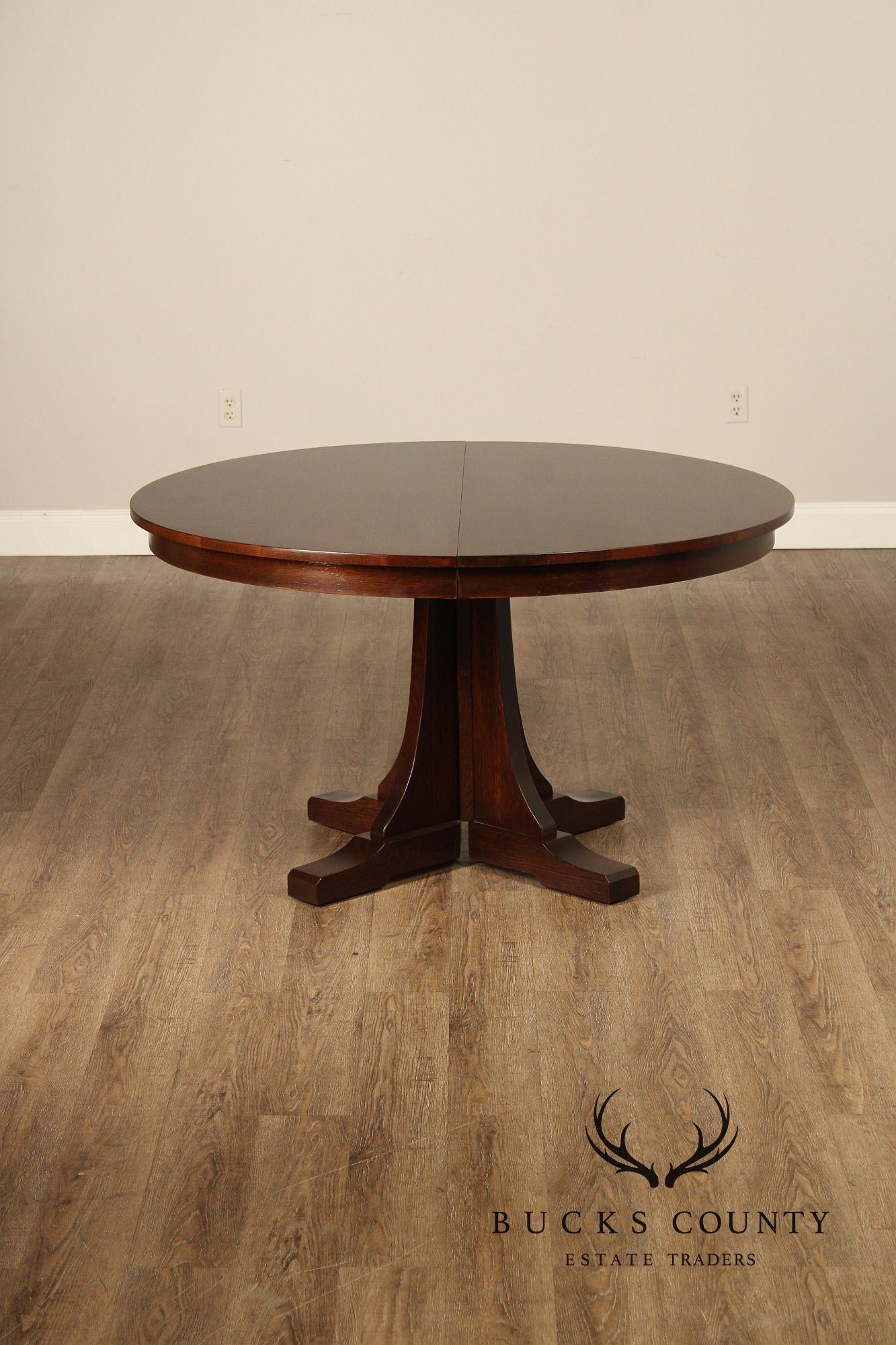 Stickley Mission Collection Round Oak Extendable Dining Table