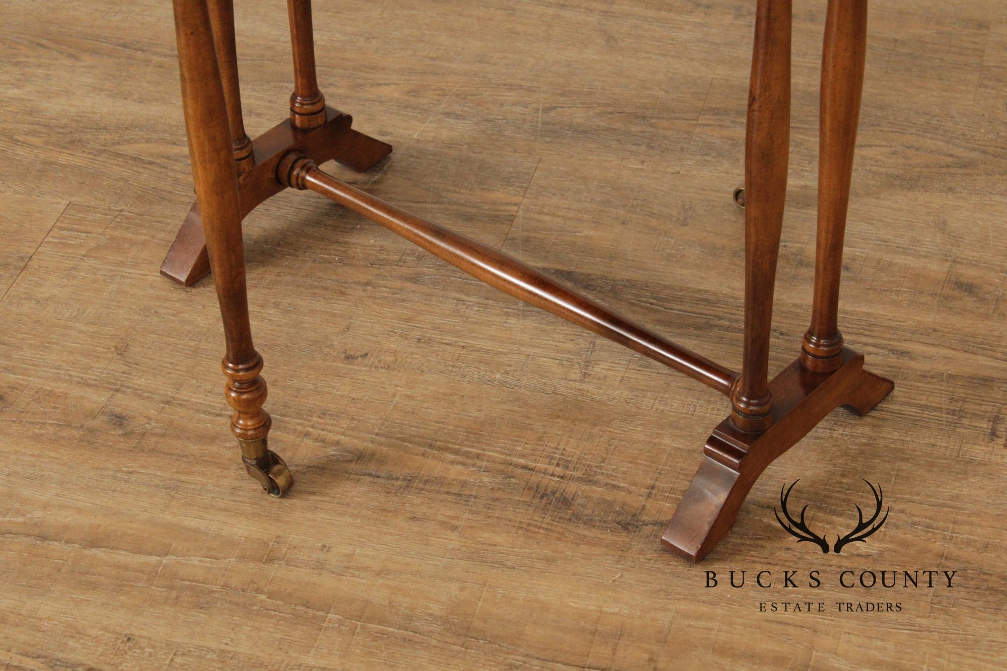 Brandt Furniture Cherry Drop-Leaf Sutherland Side Table