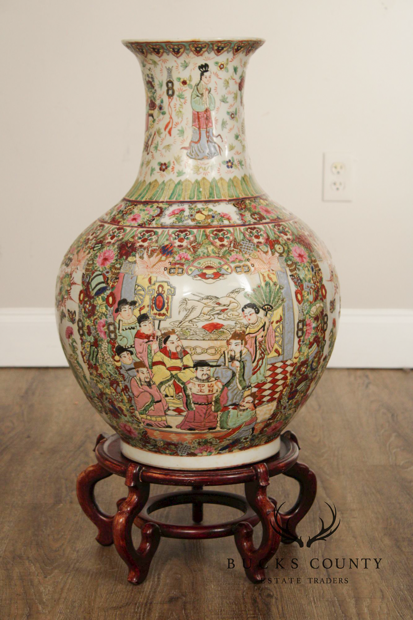 Chinese Rose Medallion Porcelain Palace Floor Vase on Stand