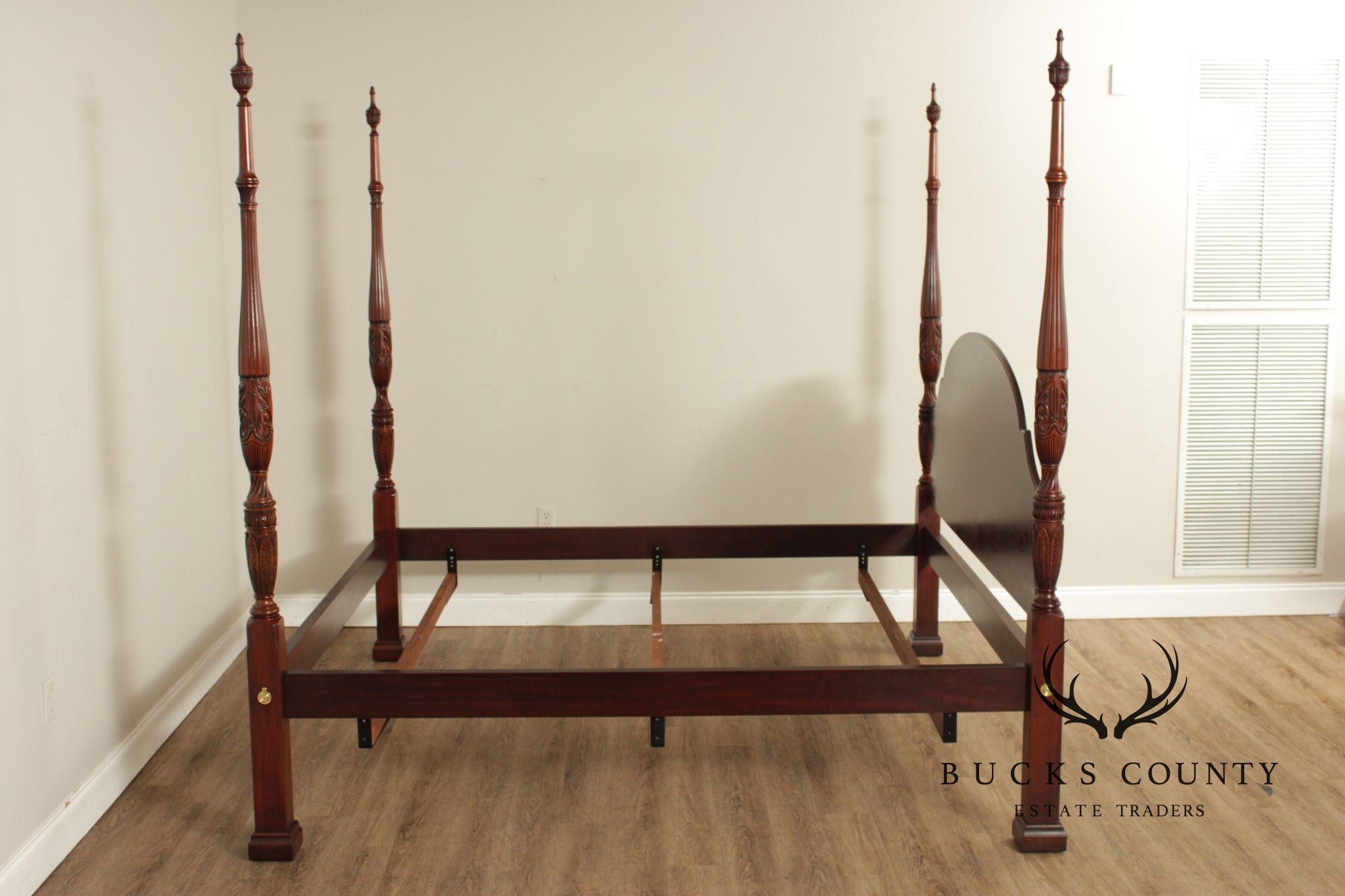 Henkel Harris King Four Poster Mahogany Rice Carved Bed