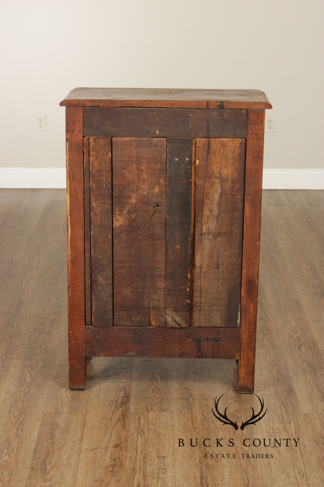 Antique 19th Century French Louis XV Style Solid Oak Petite Cabinet With Drawer And Scalloped Apron