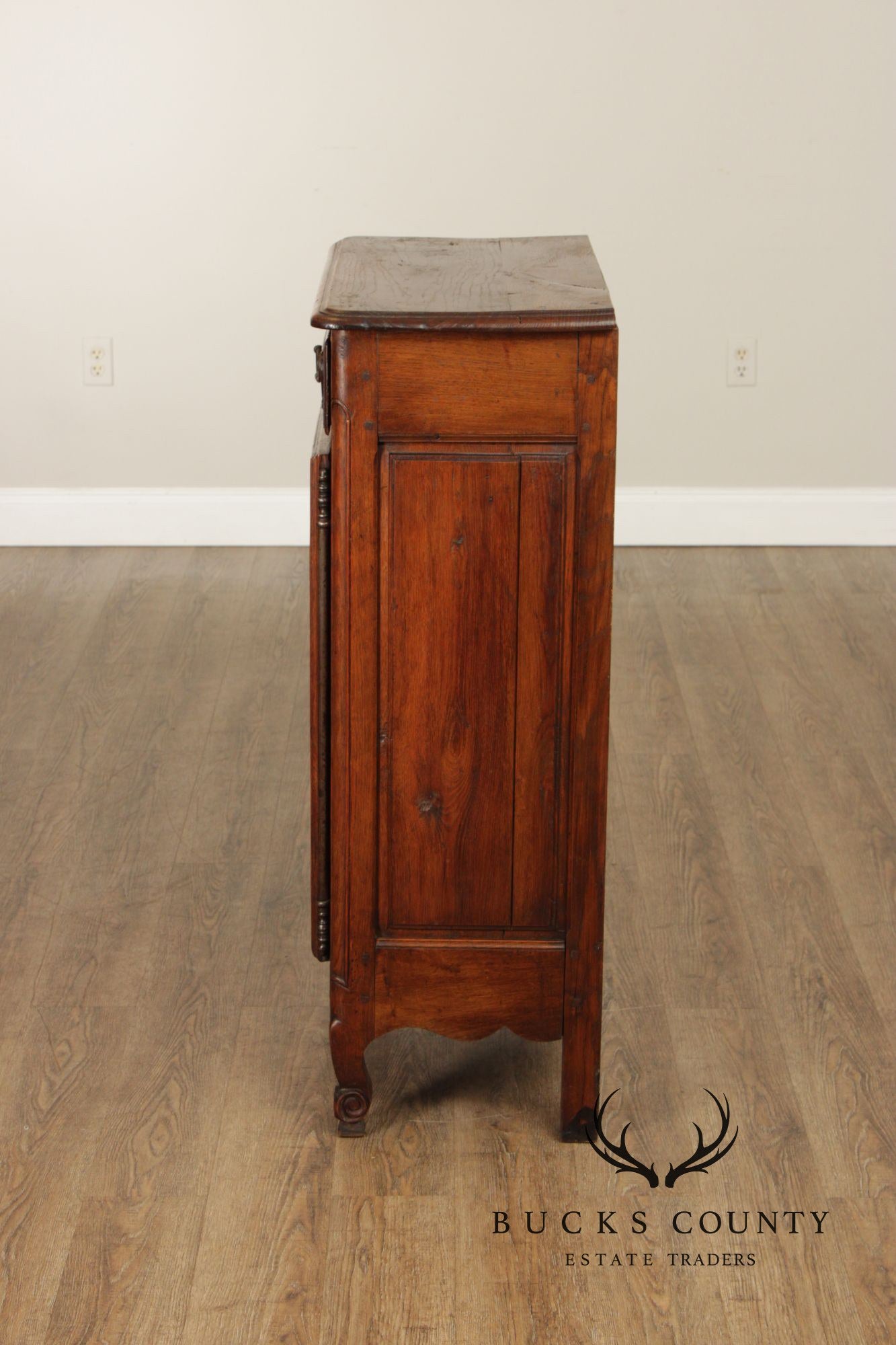 Antique 19th Century French Louis XV Style Solid Oak Petite Cabinet With Drawer And Scalloped Apron