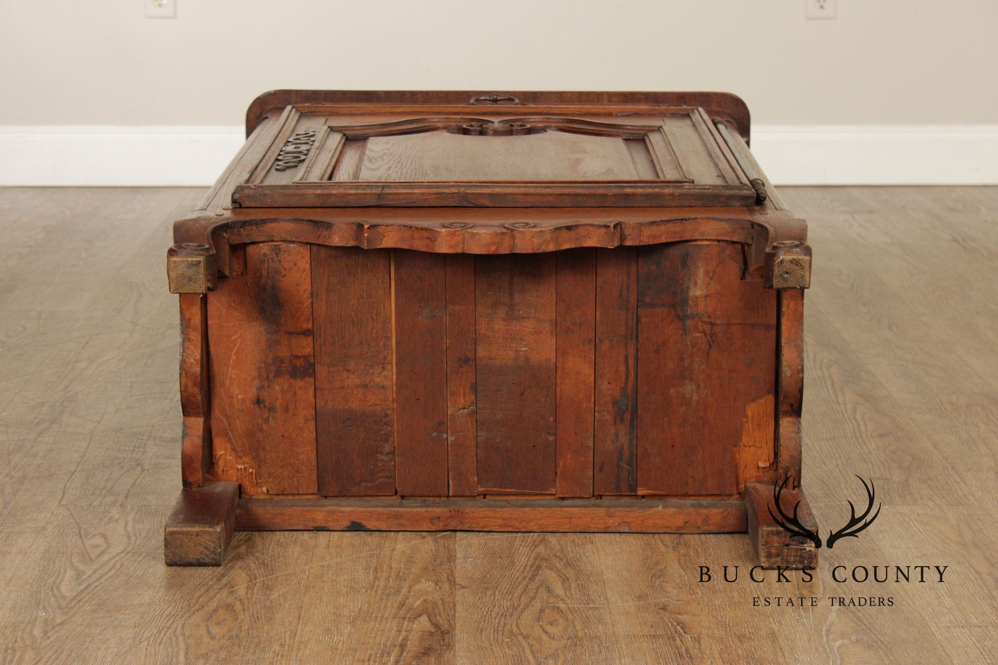 Antique 19th Century French Louis XV Style Solid Oak Petite Cabinet With Drawer And Scalloped Apron