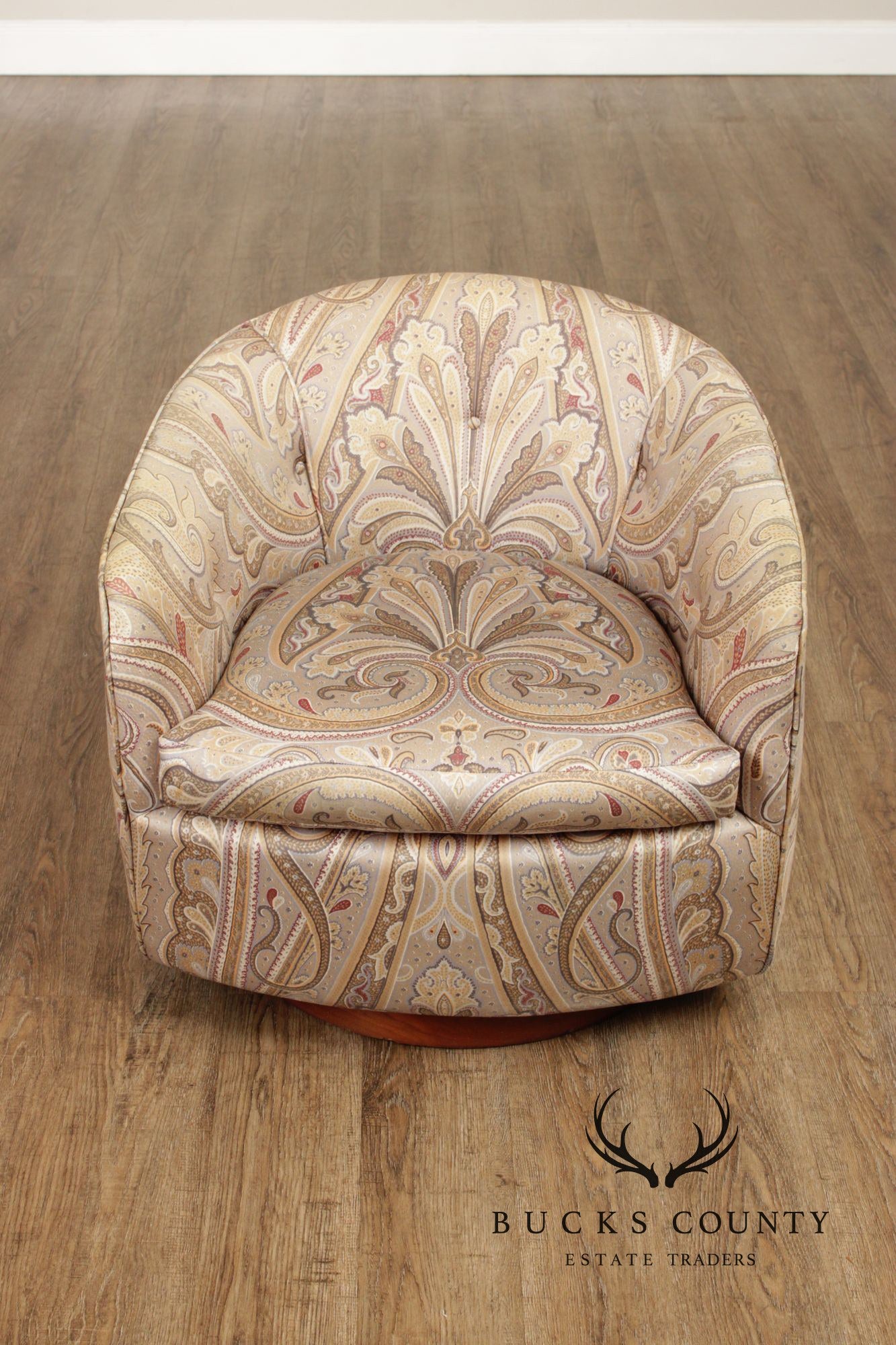 Pair Mid-Century Modern Swivel Barrel Back Lounge Chairs