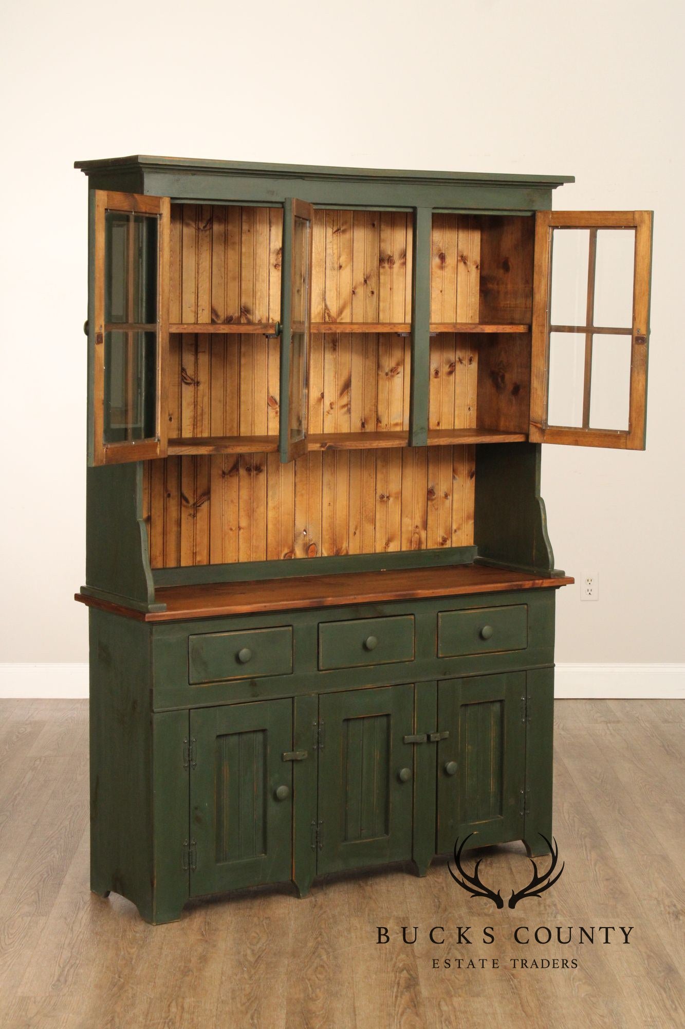 Country Farmhouse Style Painted Pine Hutch Cabinet