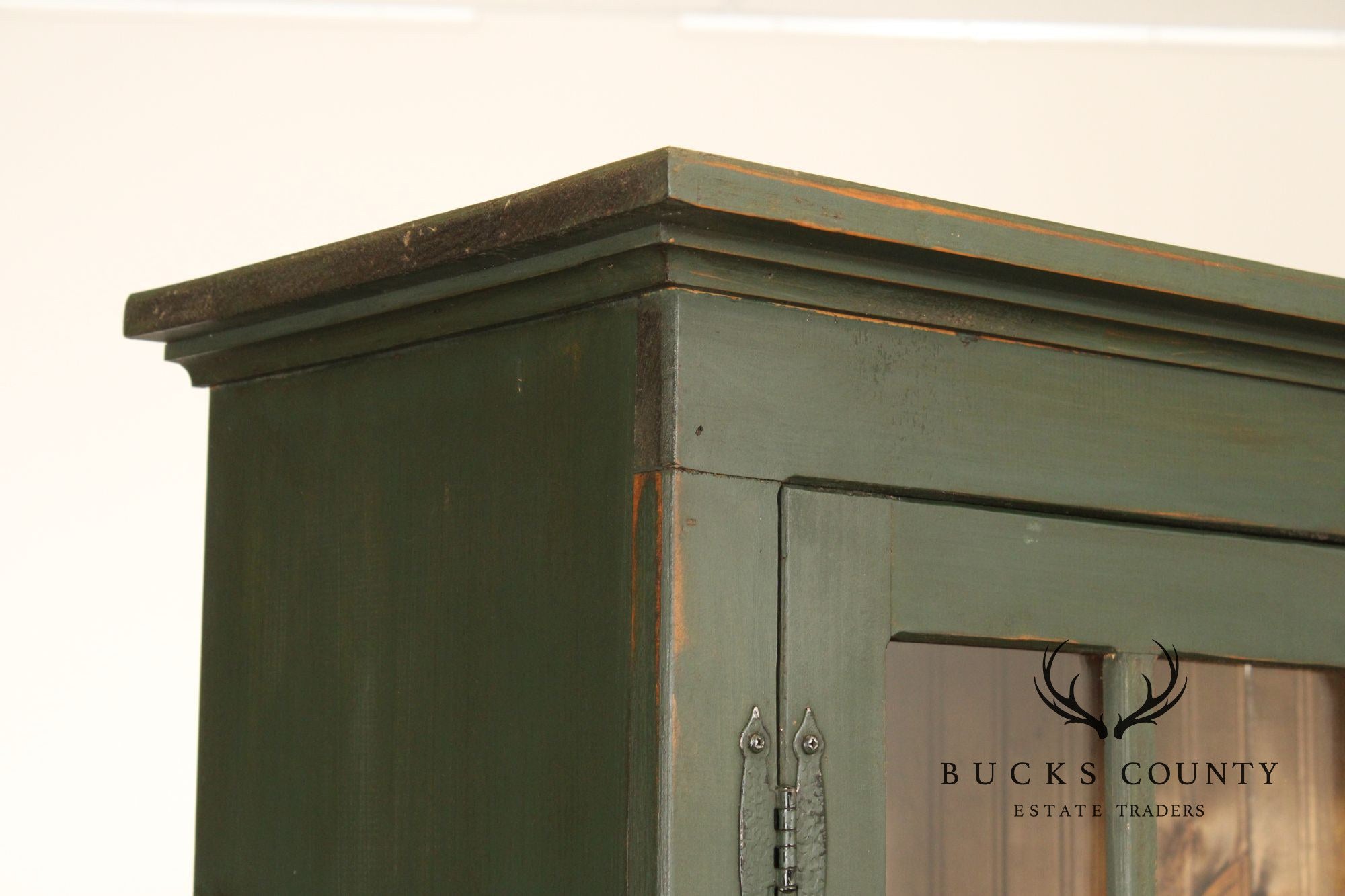 Country Farmhouse Style Painted Pine Hutch Cabinet
