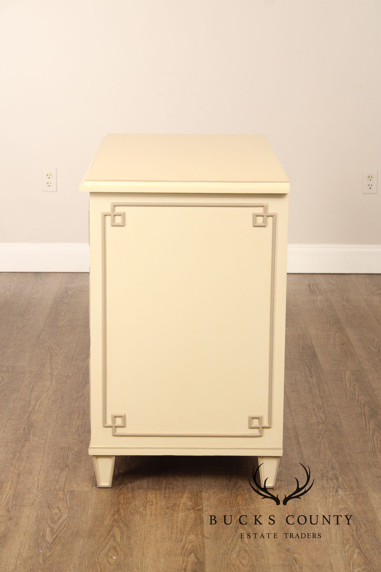 Hickory Chair Historical James River Plantation Painted Chest of Drawers