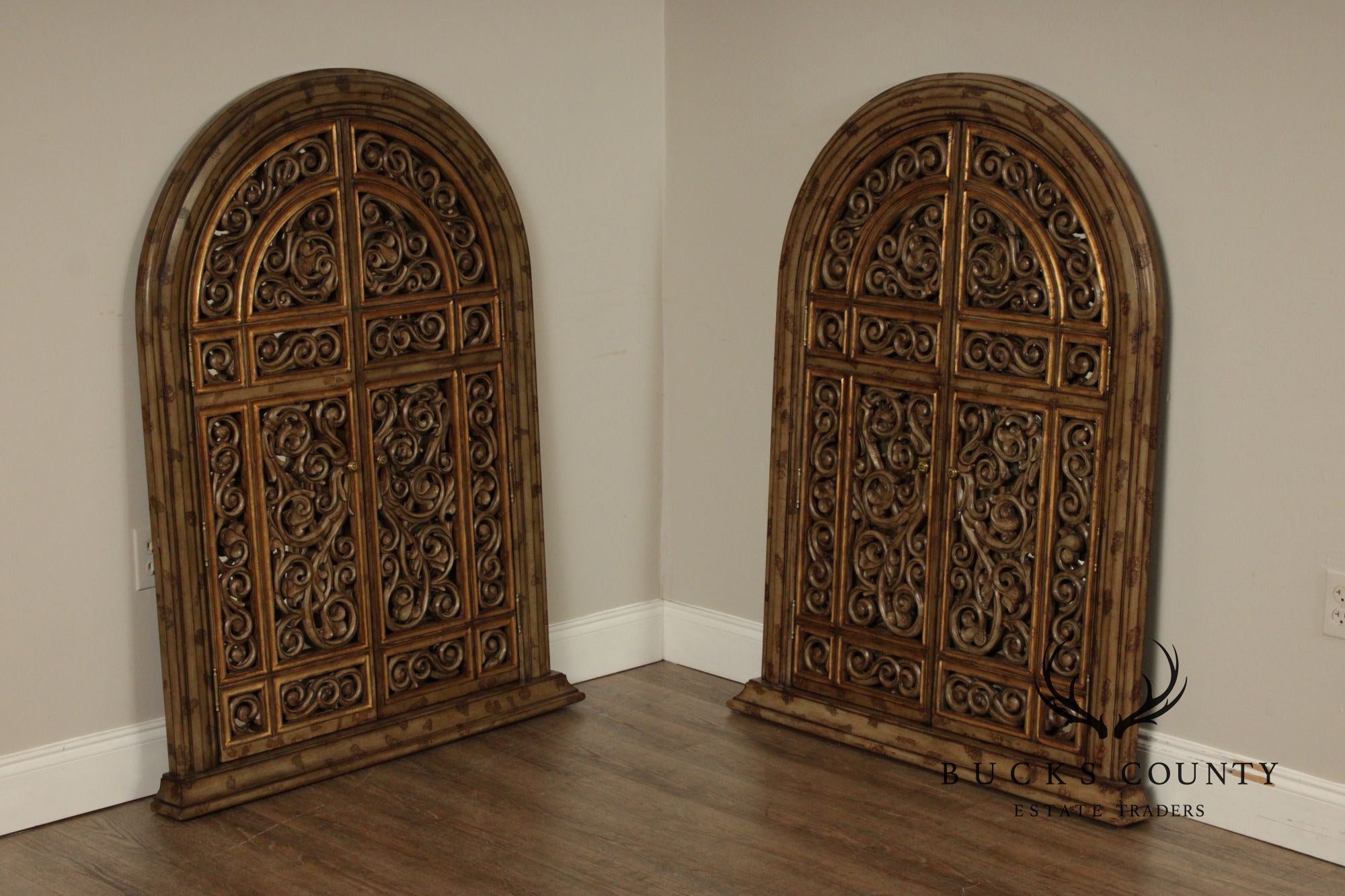 LaBarge Italian Renaissance Style Pair of Arched Wall Mirrors
