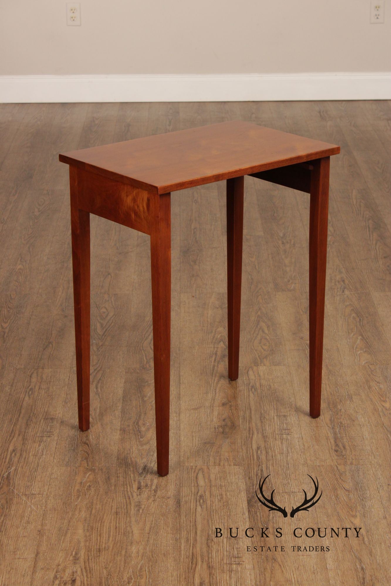 Hepplewhite Style Vintage Set Of Three Walnut Nesting Tables