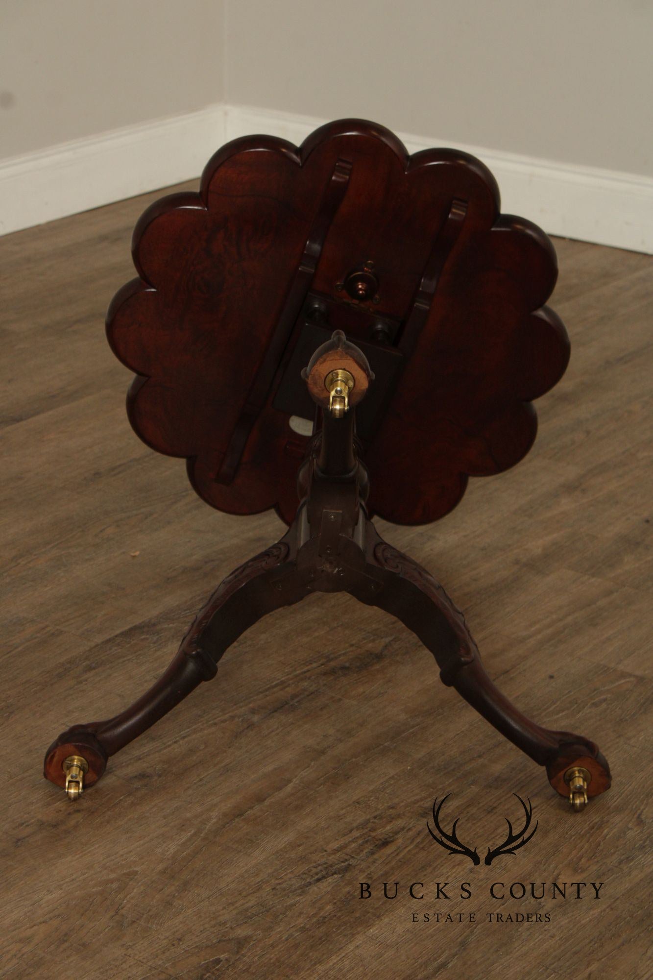 Baker Furniture Georgian Style Tilt Top Mahogany Tea Table