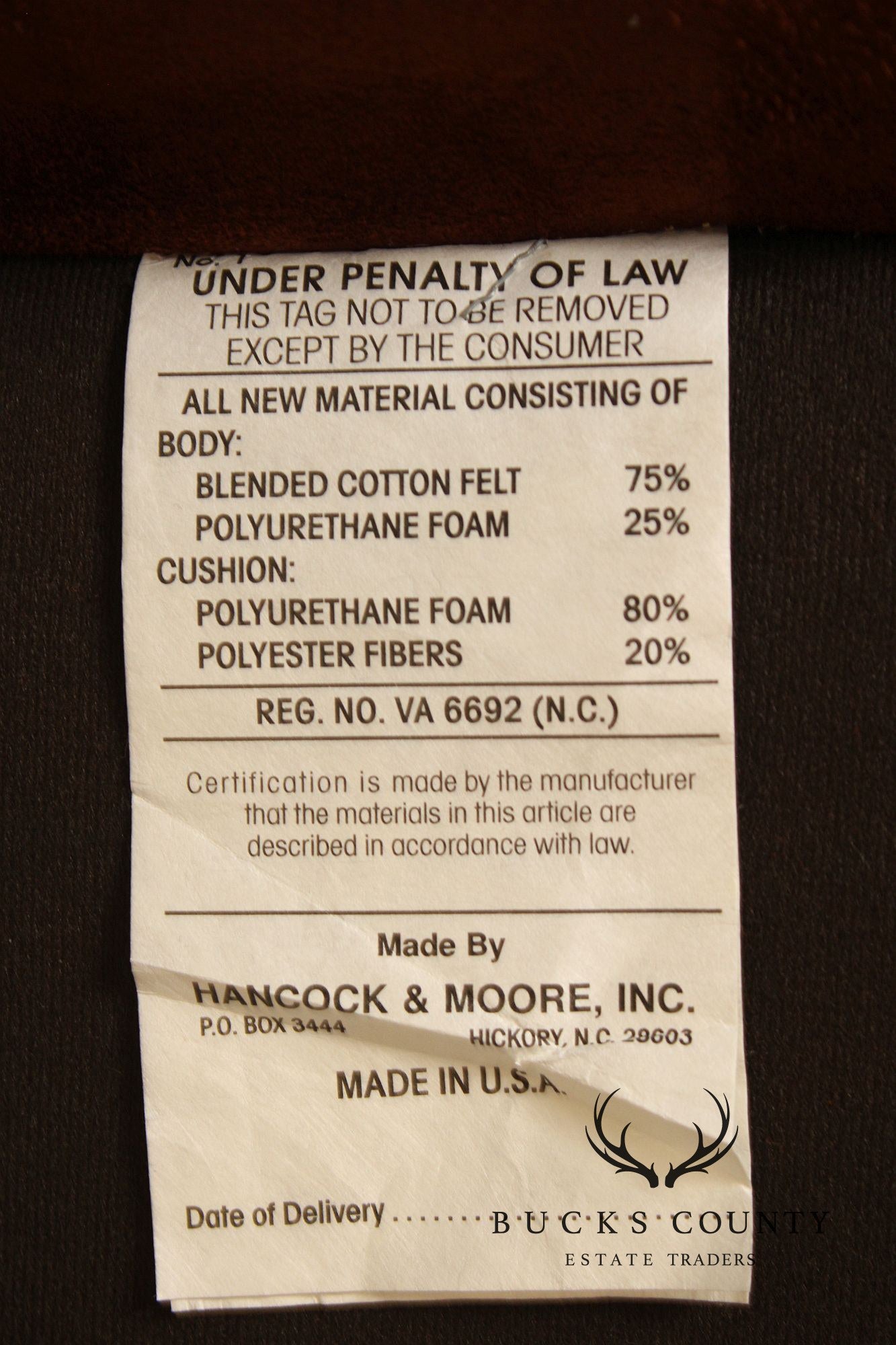 HANCOCK & MOORE ENGLISH TRADITIONAL STYLE BROWN LEATHER SOFA