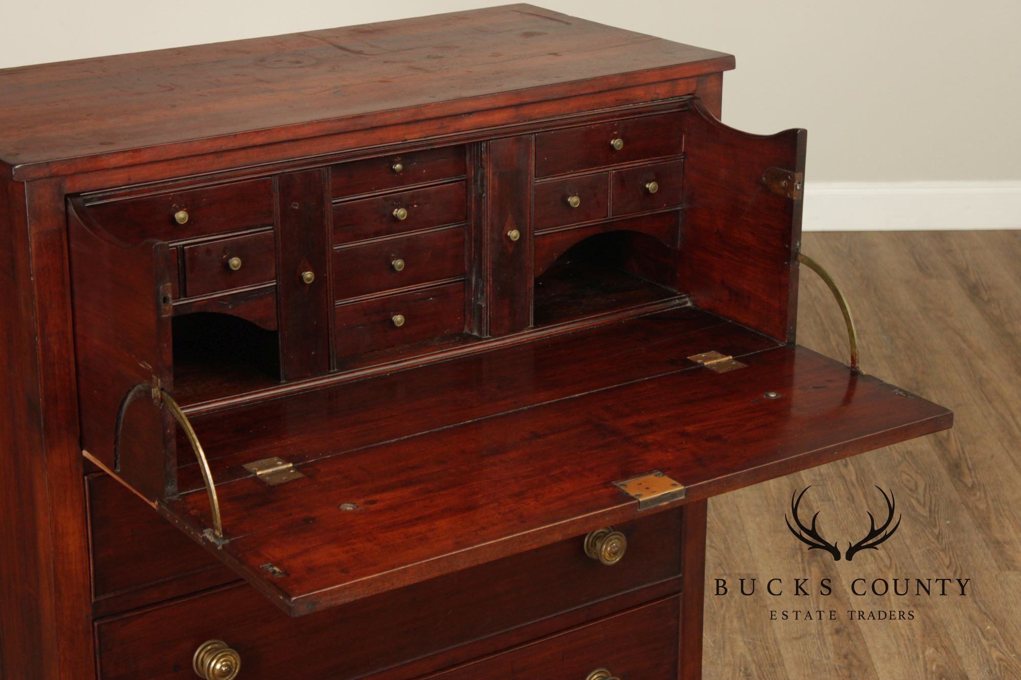 Antique American Federal Period Butler's Chest Of Drawers