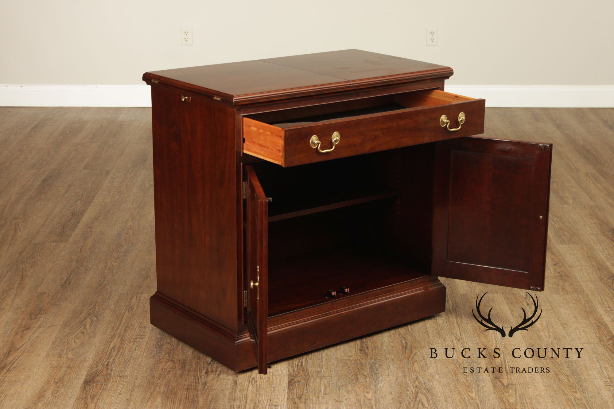 Stickley Traditional Mahogany Flip-Top Server Cabinet
