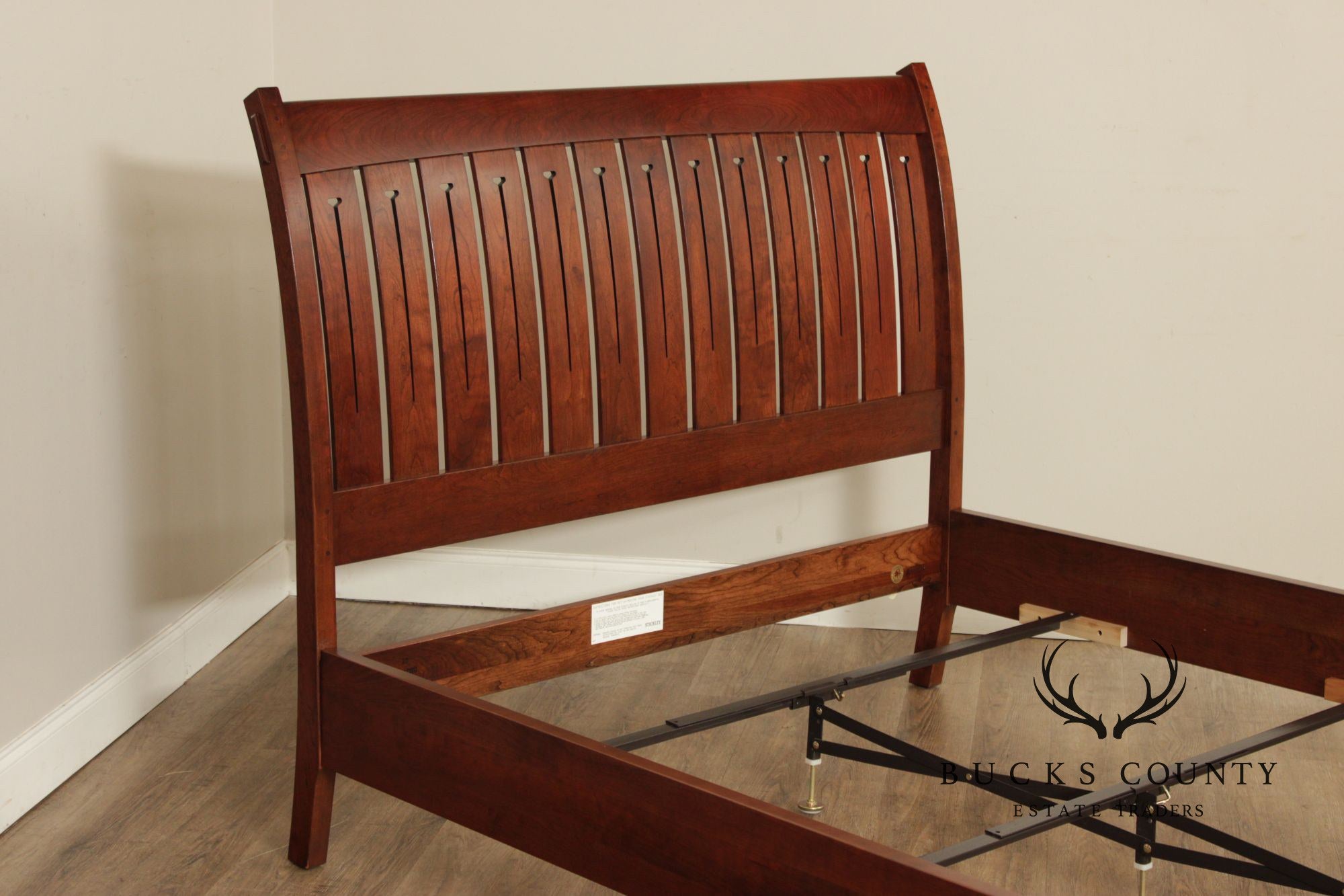 Stickley Cherry Queen Sleigh Bed With Slatted Headboard