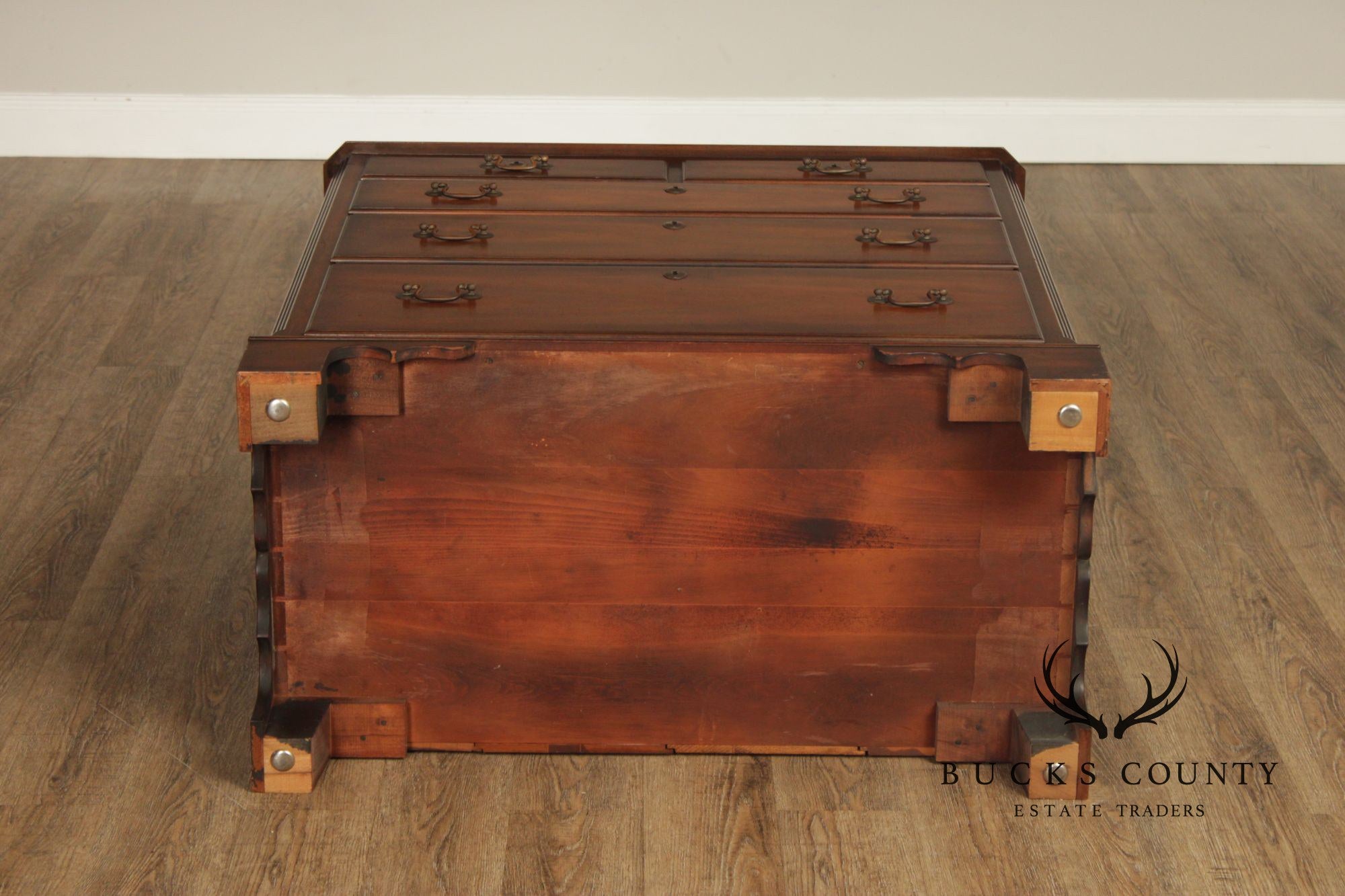 Kittinger Georgian Style Colonial Williamsburg Mahogany Chest Of Drawers